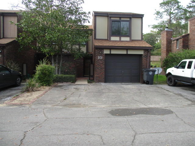 HIDDEN COVE T/H - Residential