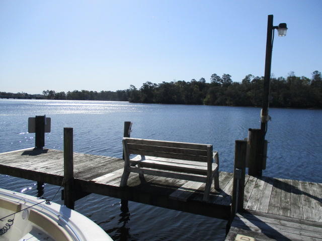 HIDDEN COVE T/H - Residential