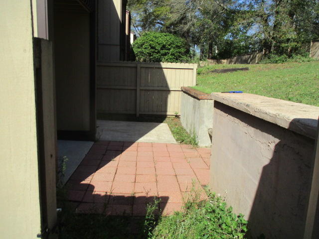 HIDDEN COVE T/H - Residential