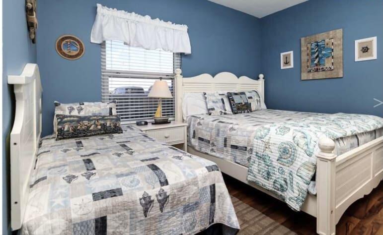WATERS EDGE CONDO - Residential