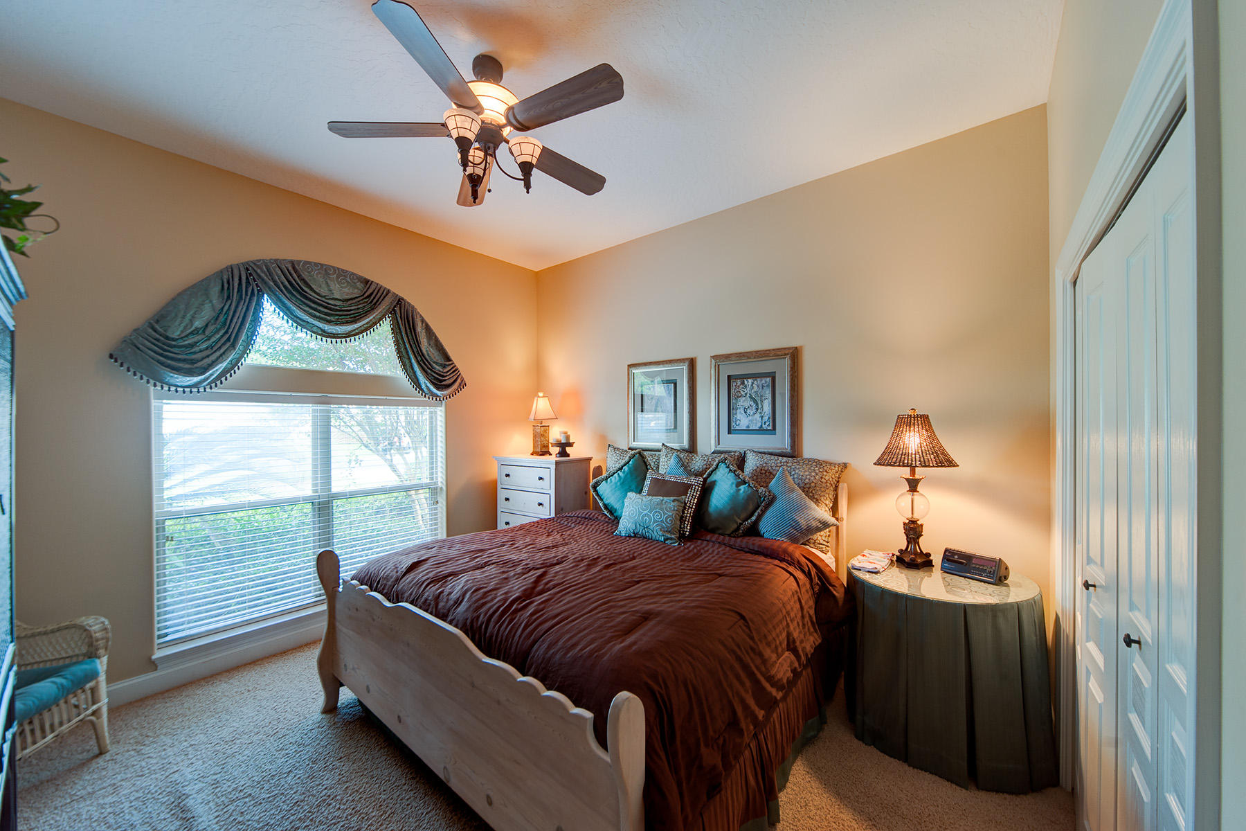 EMERALD LAKES PH 1 - Residential