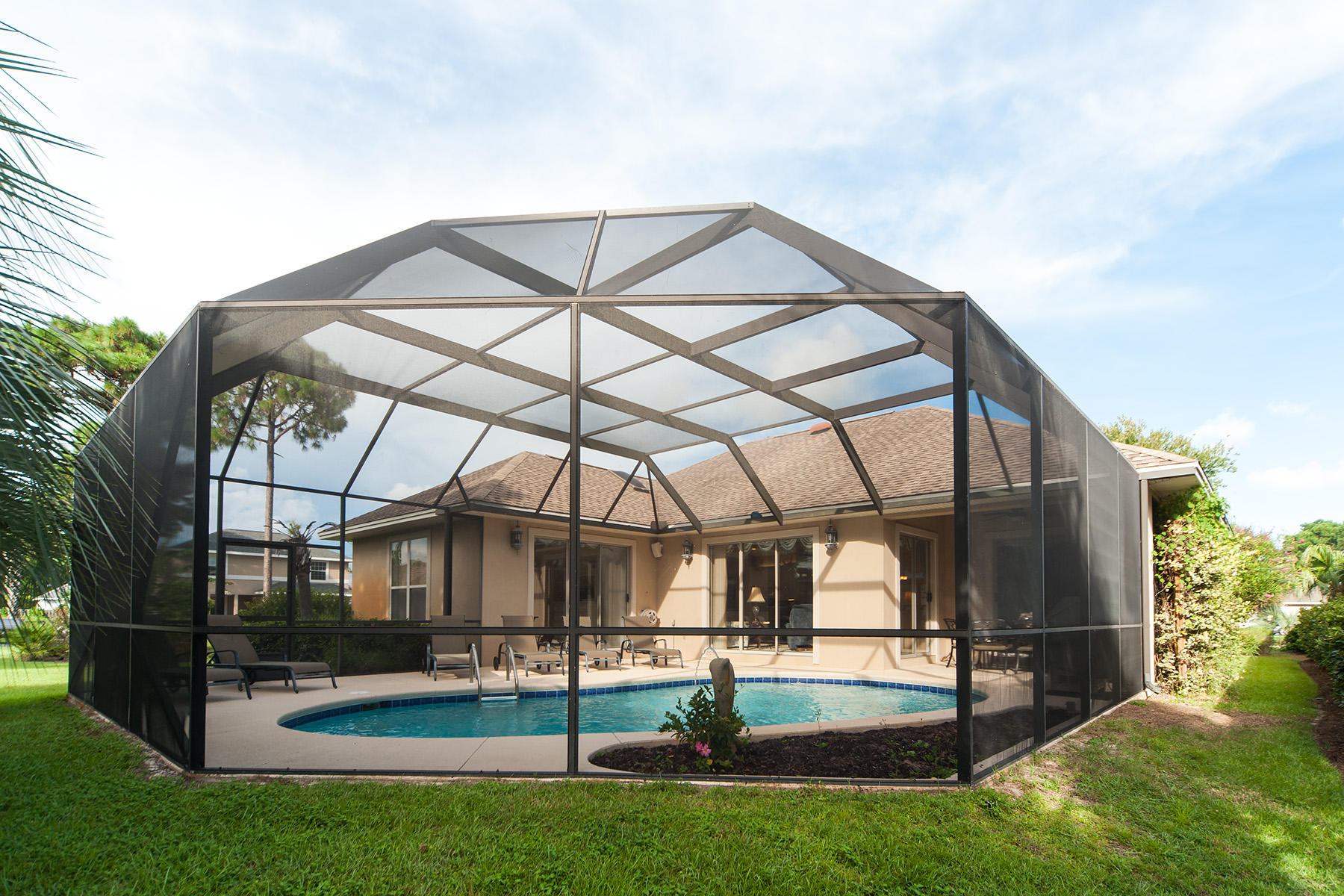 EMERALD LAKES PH 1 - Residential