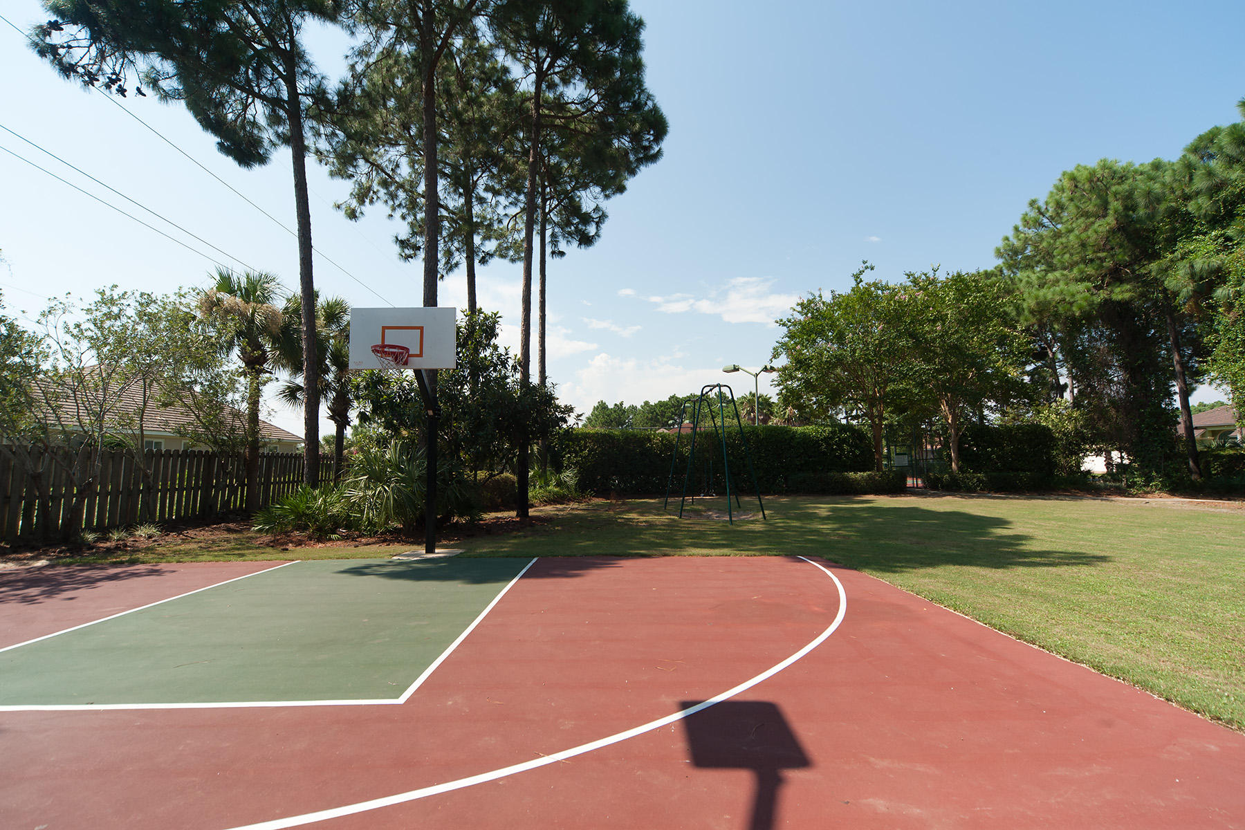 EMERALD LAKES PH 1 - Residential