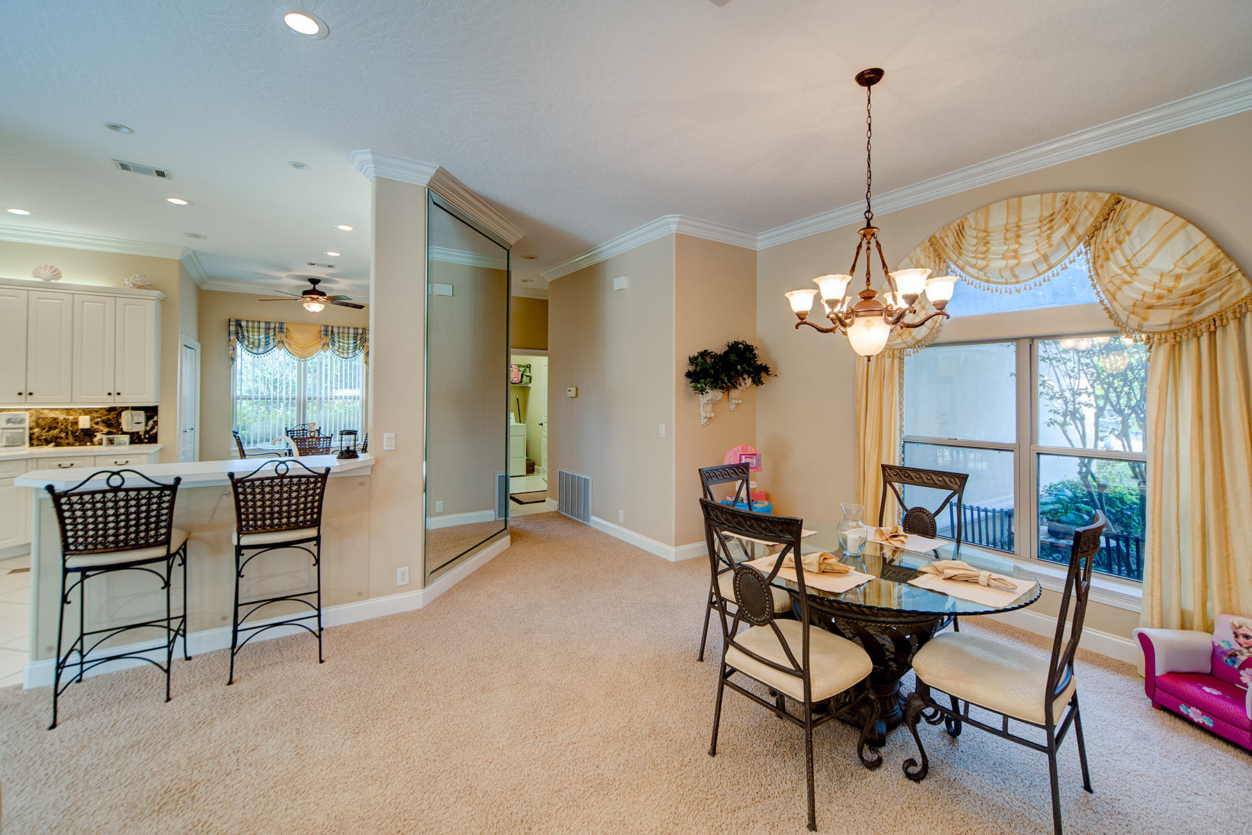 EMERALD LAKES PH 1 - Residential