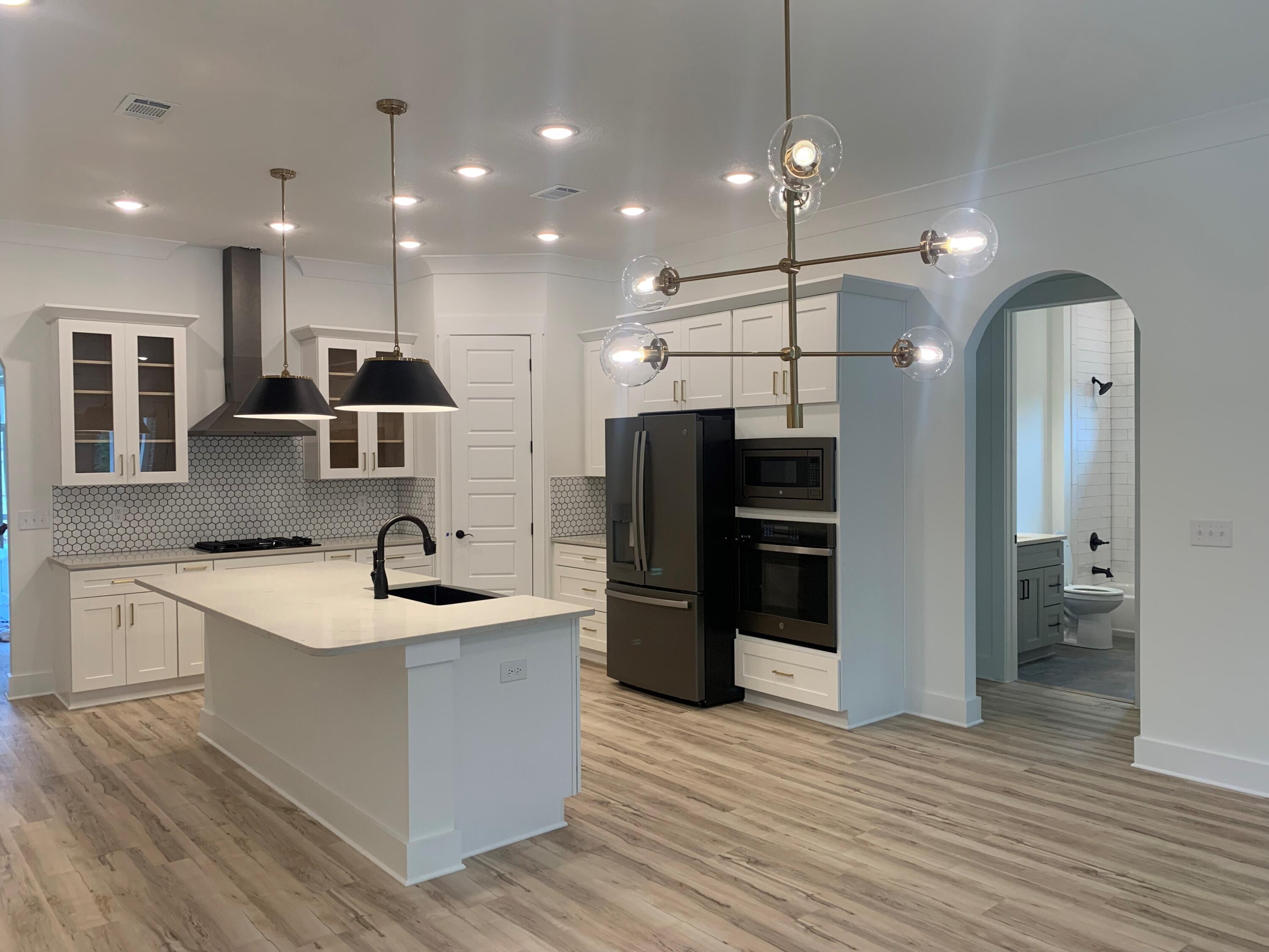 DEER MOSS CREEK - Residential