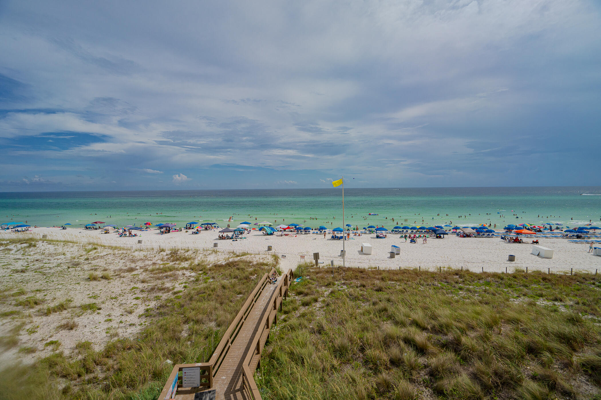 EMERALD BEACH PH 1 - Residential