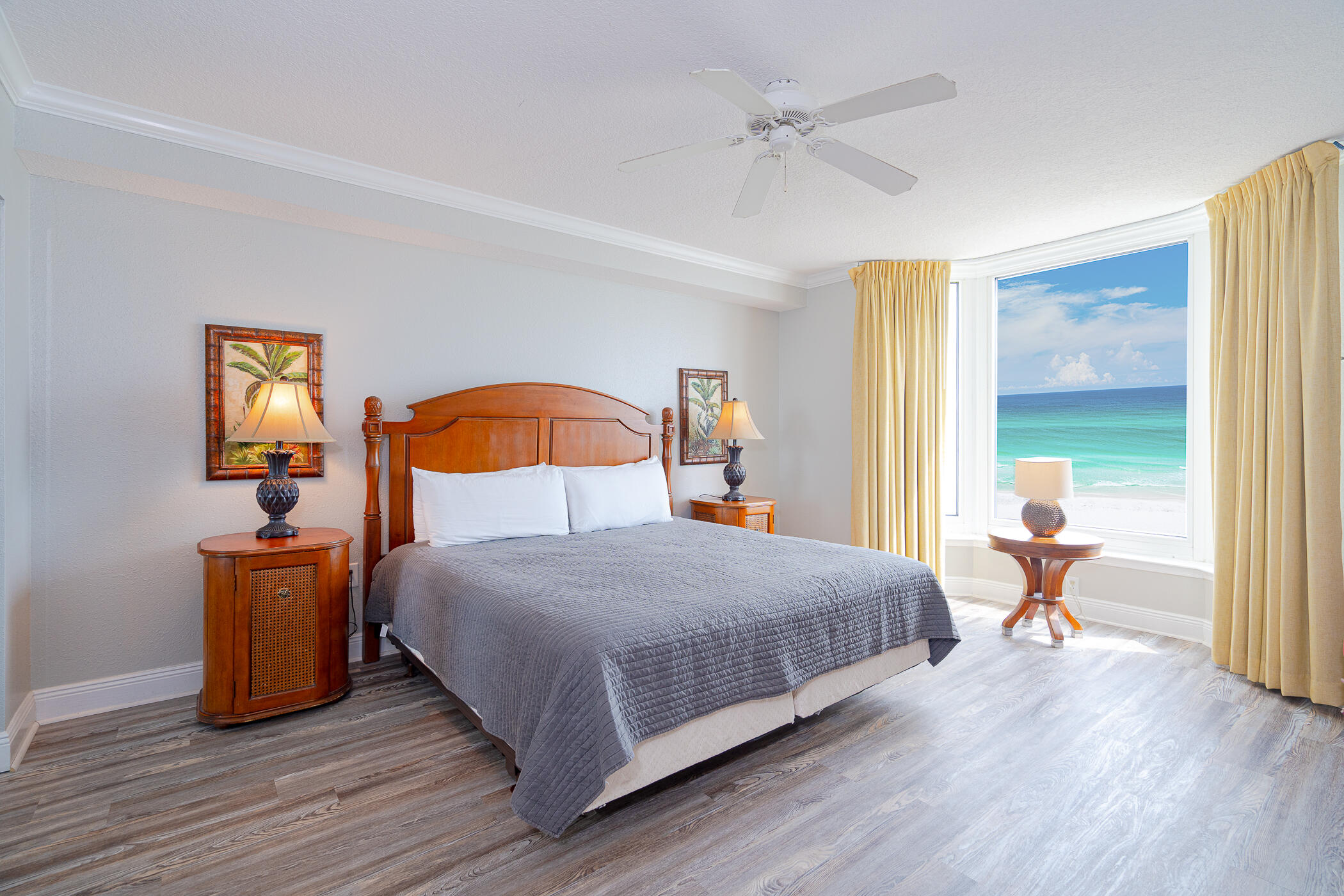 EMERALD BEACH PH 1 - Residential