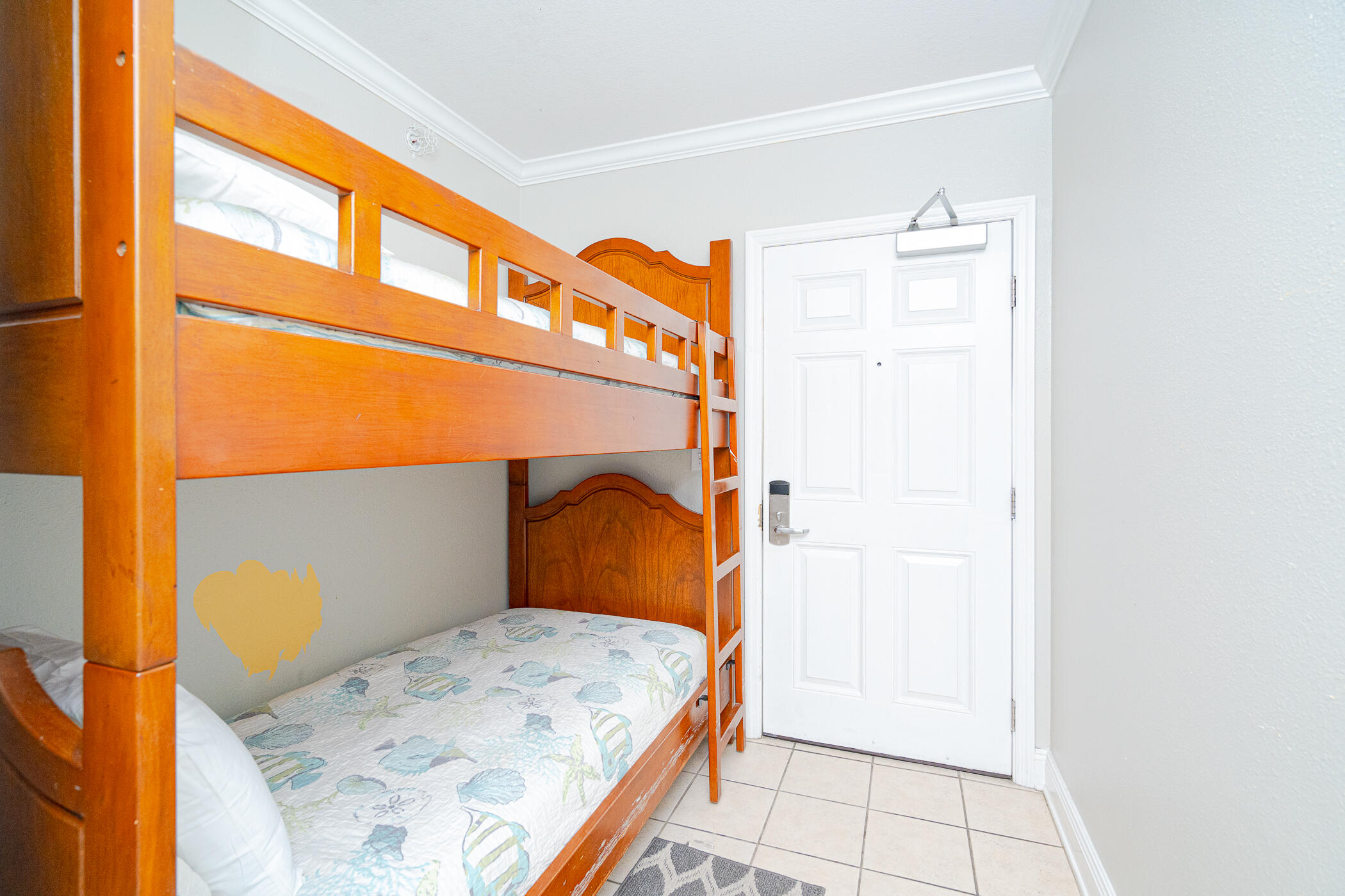 EMERALD BEACH PH 1 - Residential