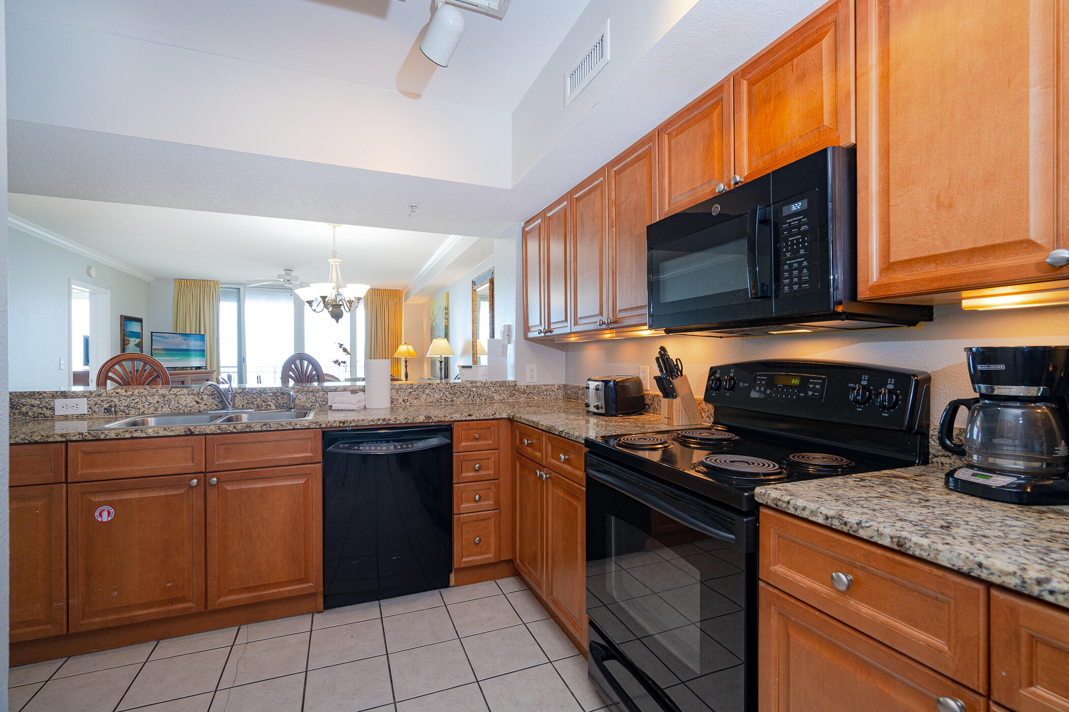 EMERALD BEACH PH 1 - Residential