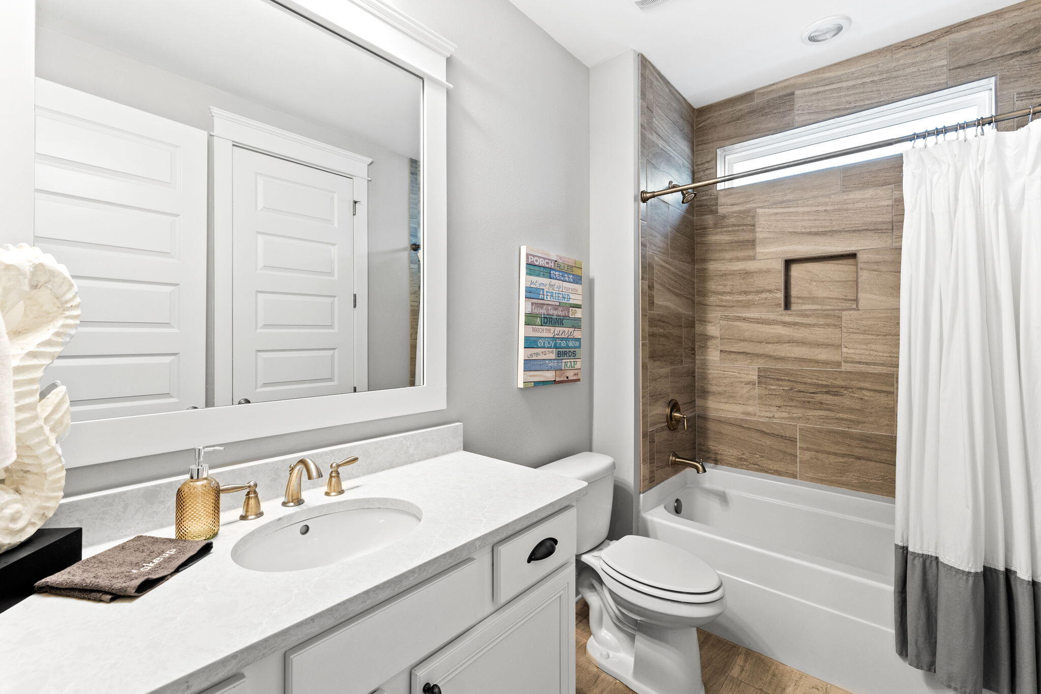 HIGHLAND PARKS - Residential