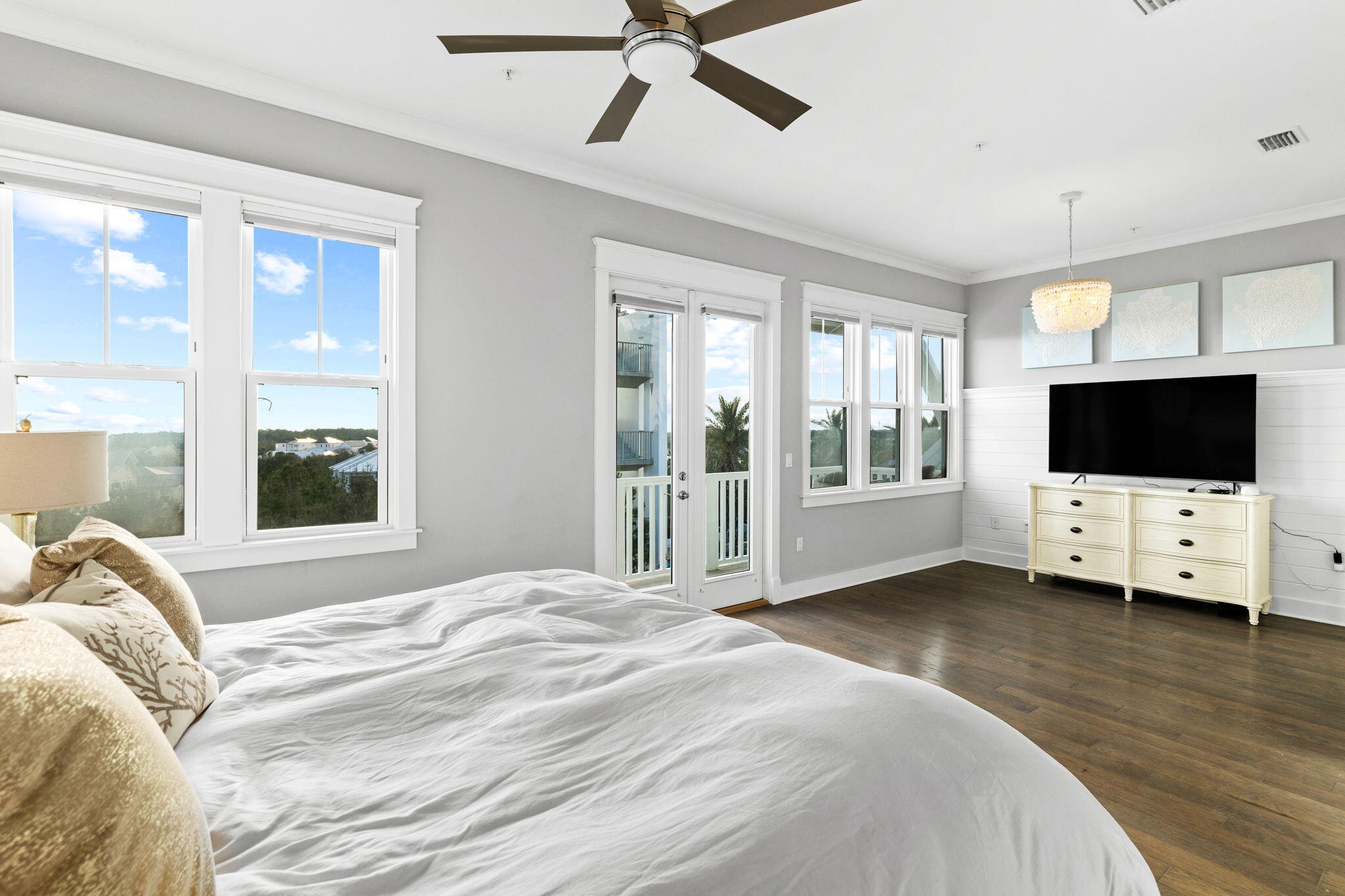 HIGHLAND PARKS - Residential