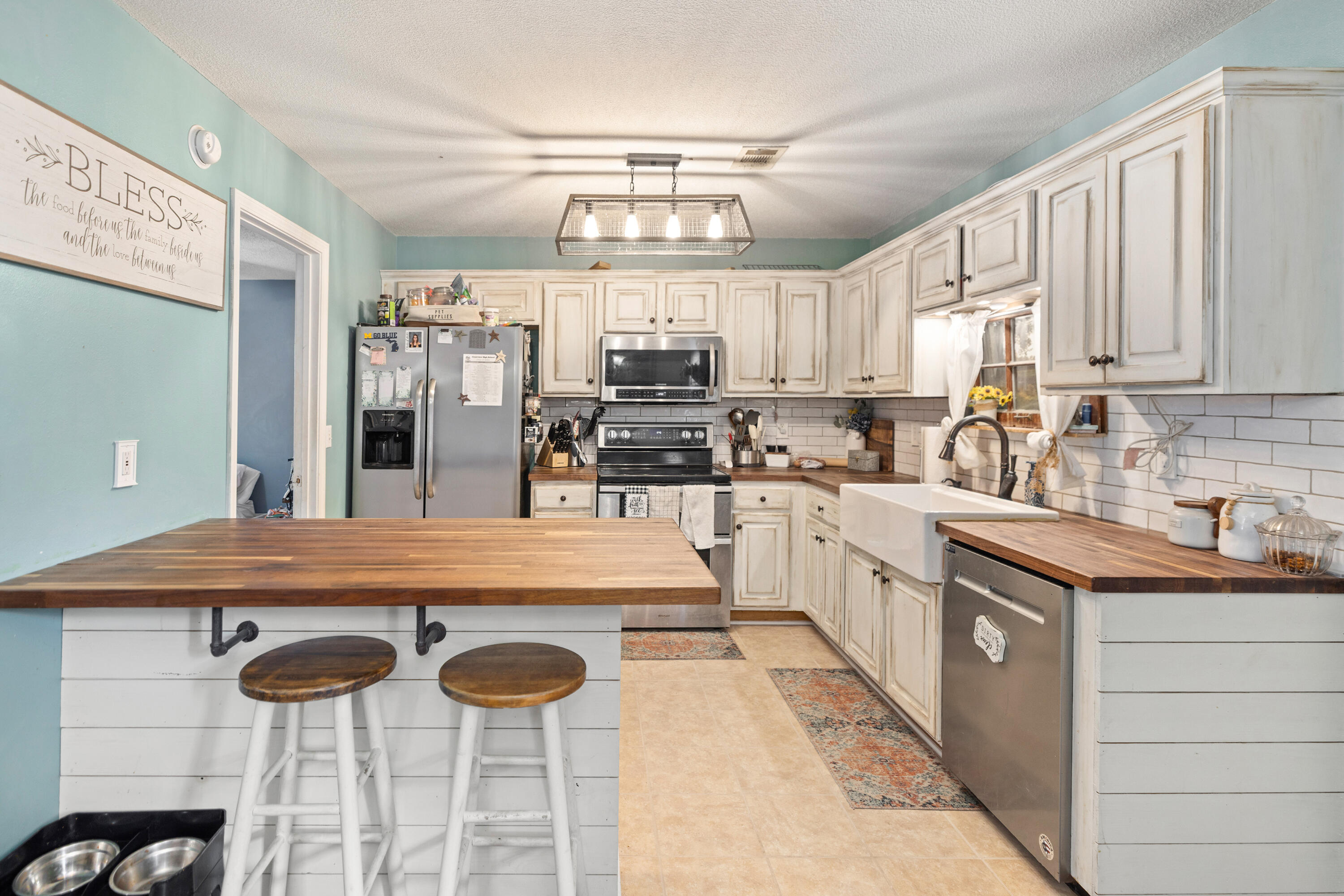 OLD BETHEL ESTATES PH I - Residential