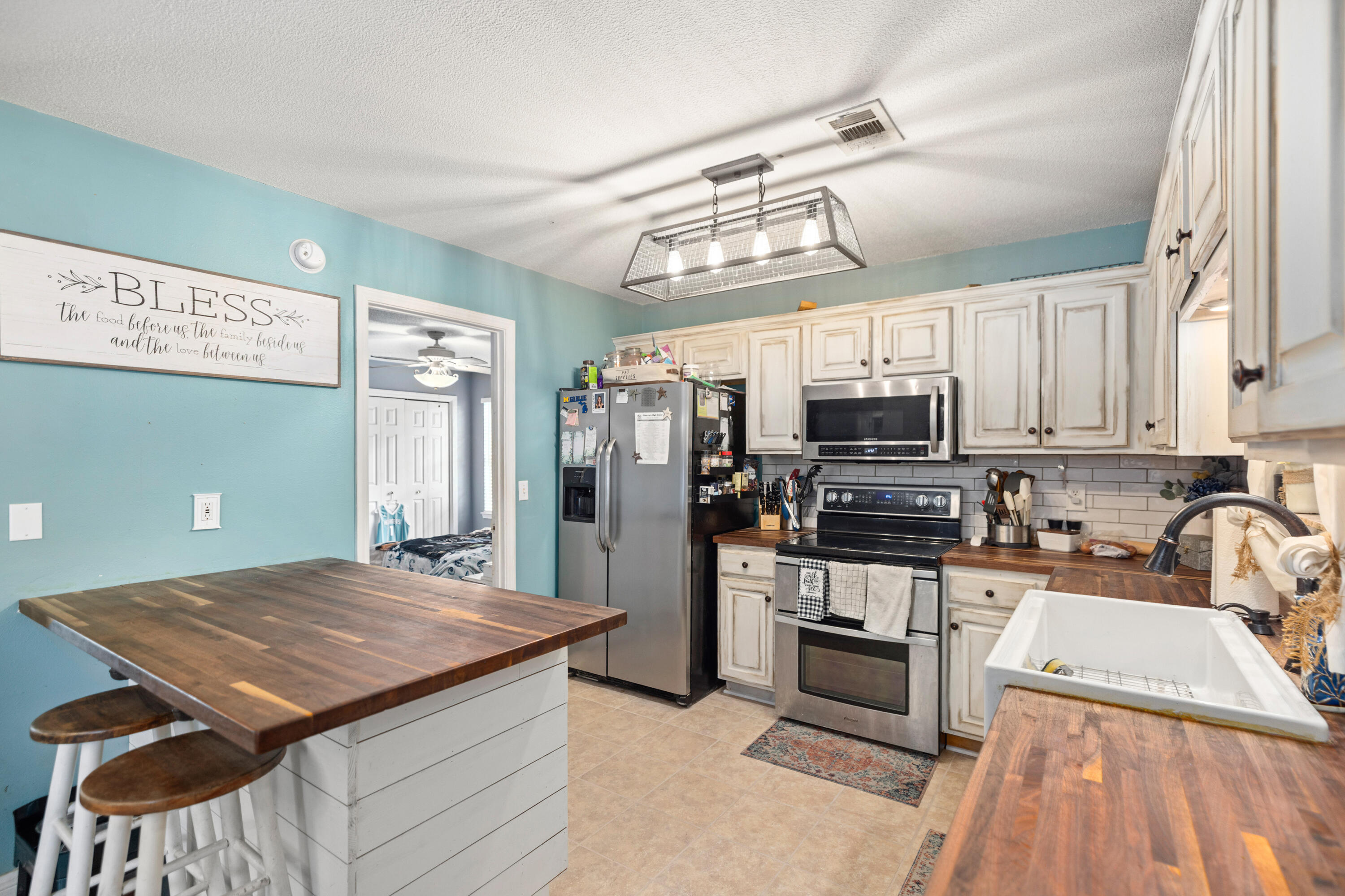 OLD BETHEL ESTATES PH I - Residential