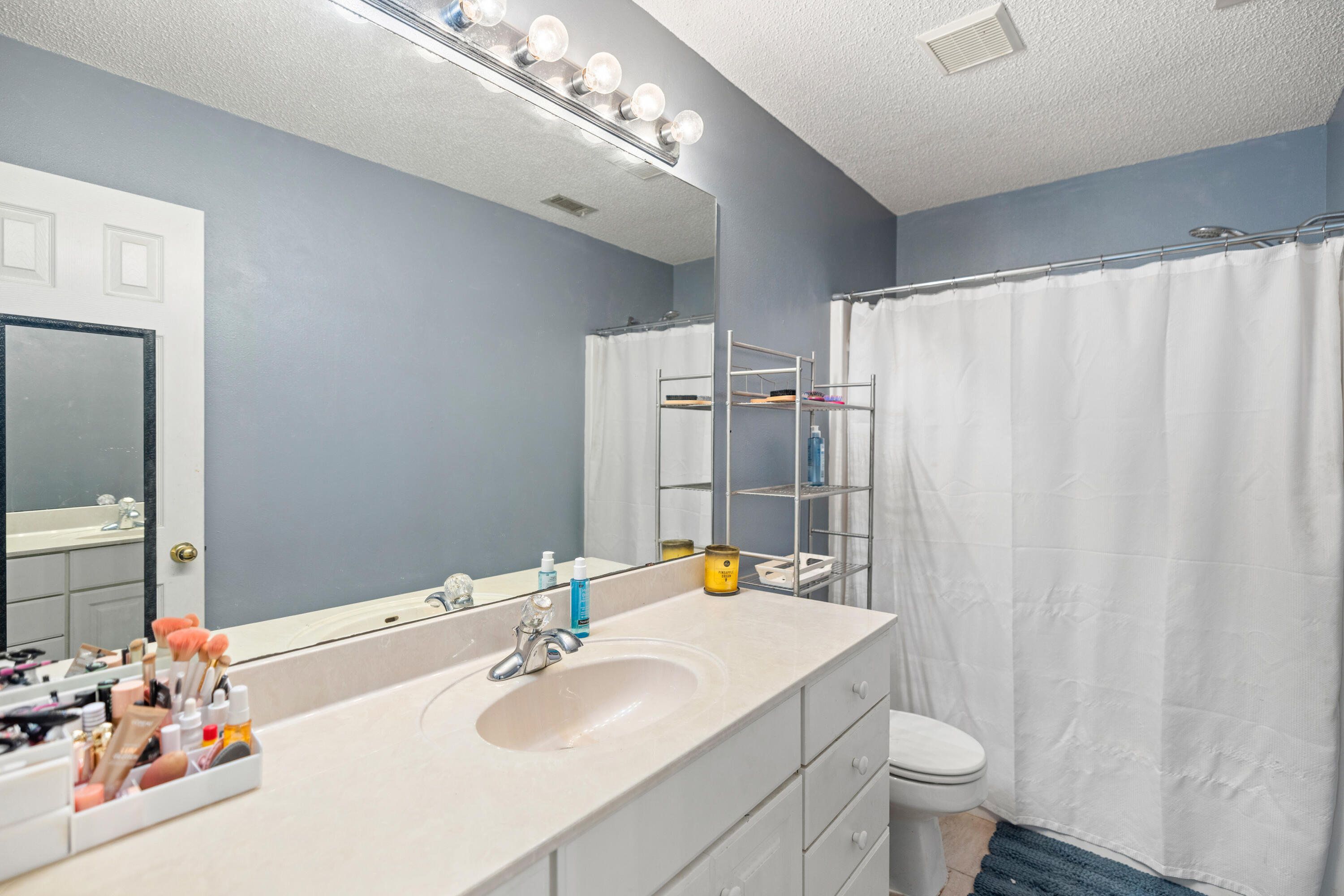 OLD BETHEL ESTATES PH I - Residential