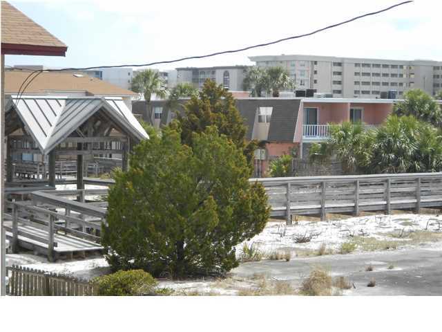 COQUINA VILLAS T/H - Residential