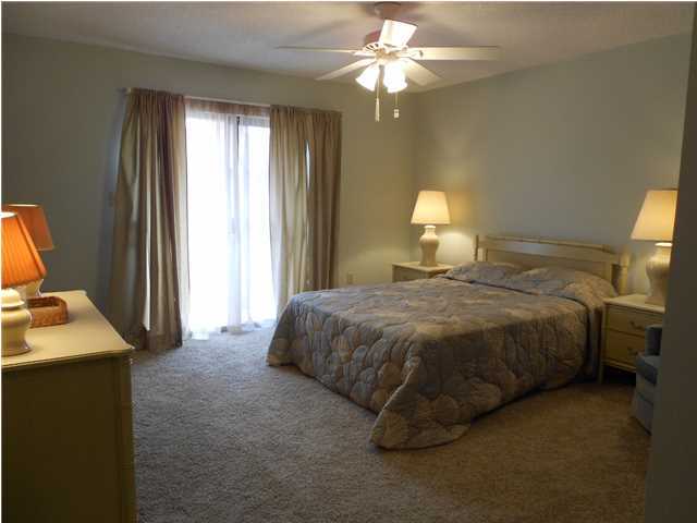 COQUINA VILLAS T/H - Residential