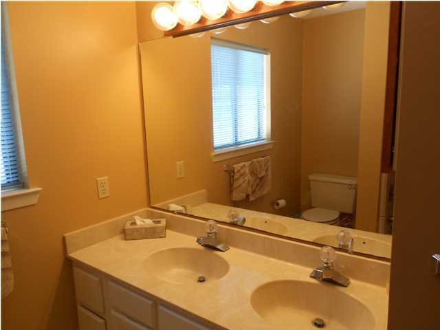 COQUINA VILLAS T/H - Residential