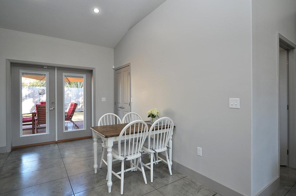 FOREST HEIGHTS - Residential