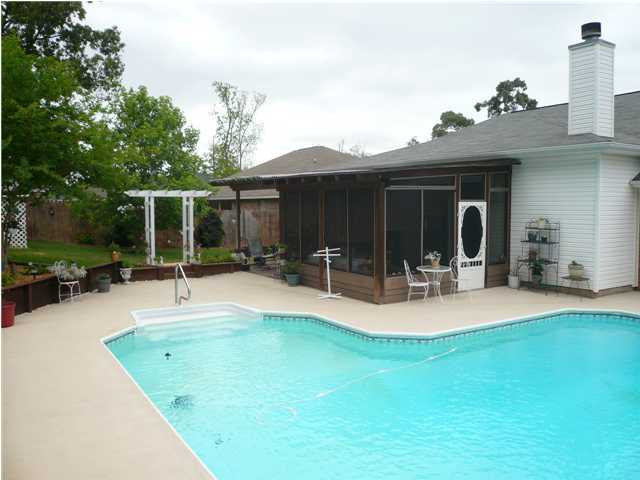 BROOKE ESTATES PH I - Residential