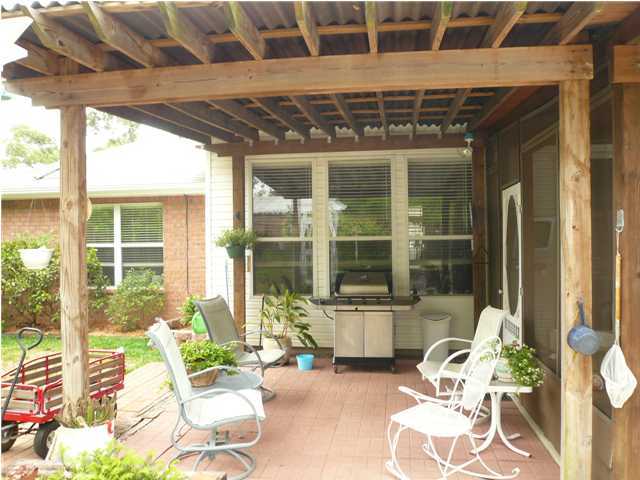 BROOKE ESTATES PH I - Residential