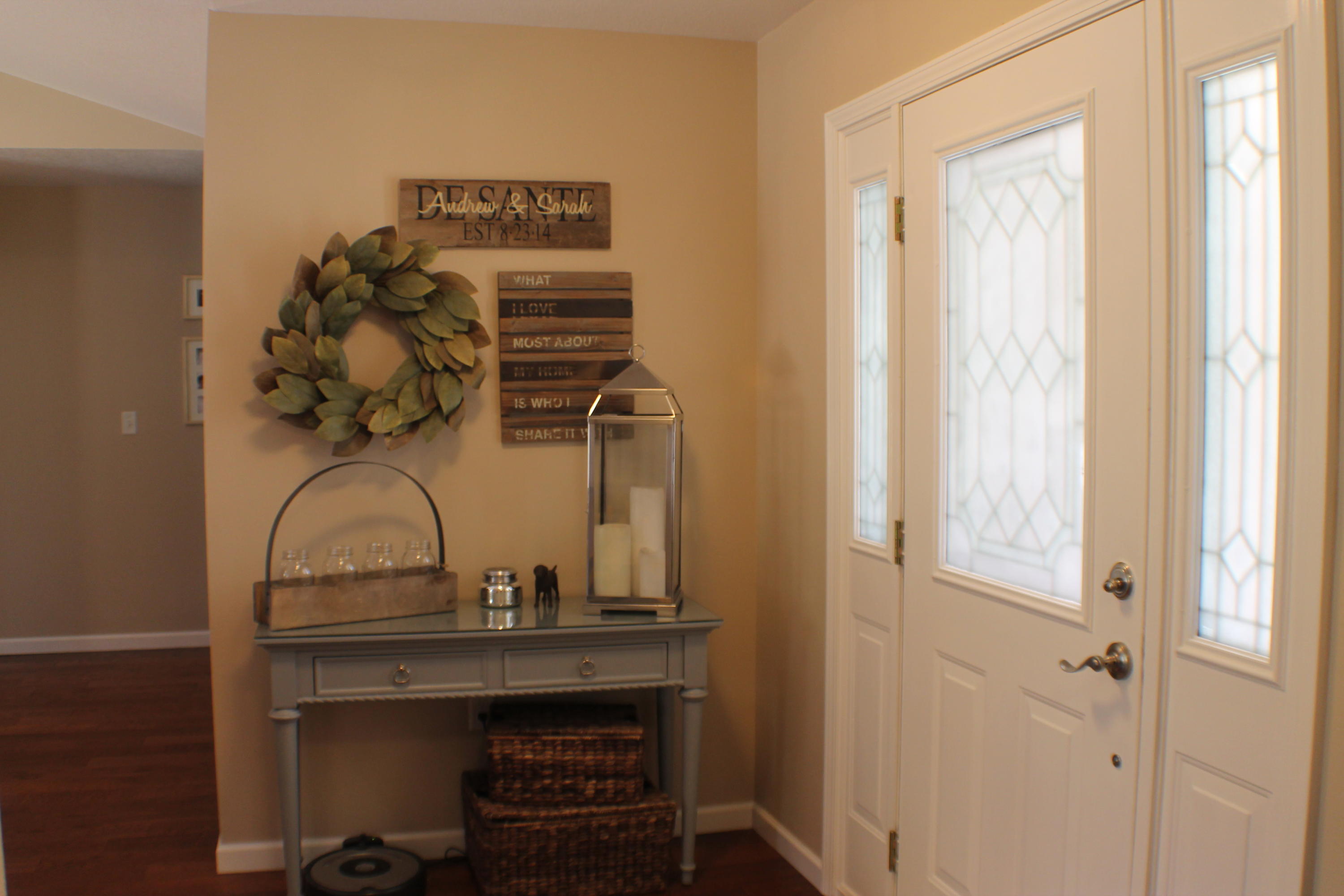 ROLLING HILLS ESTATES - Residential