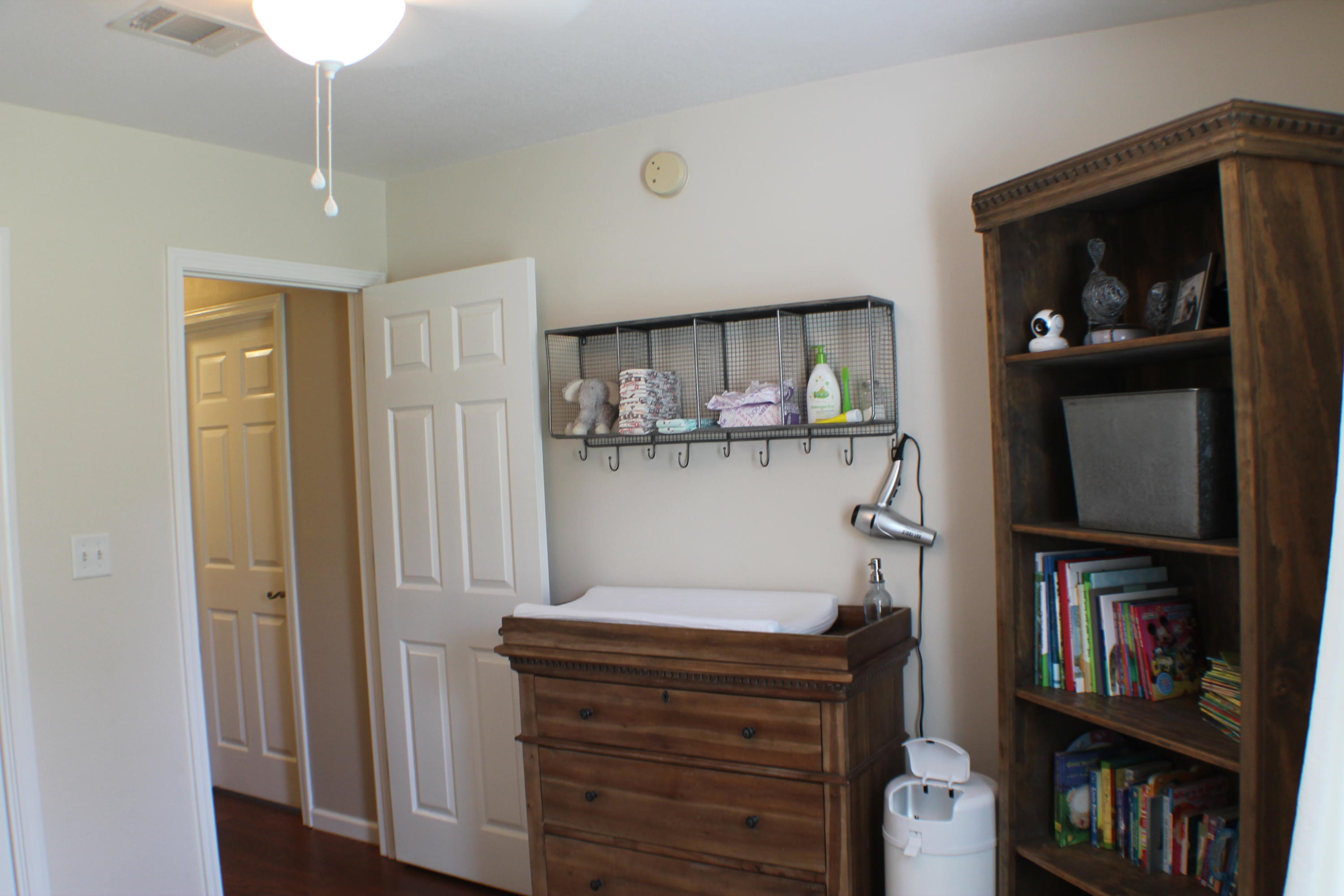 ROLLING HILLS ESTATES - Residential