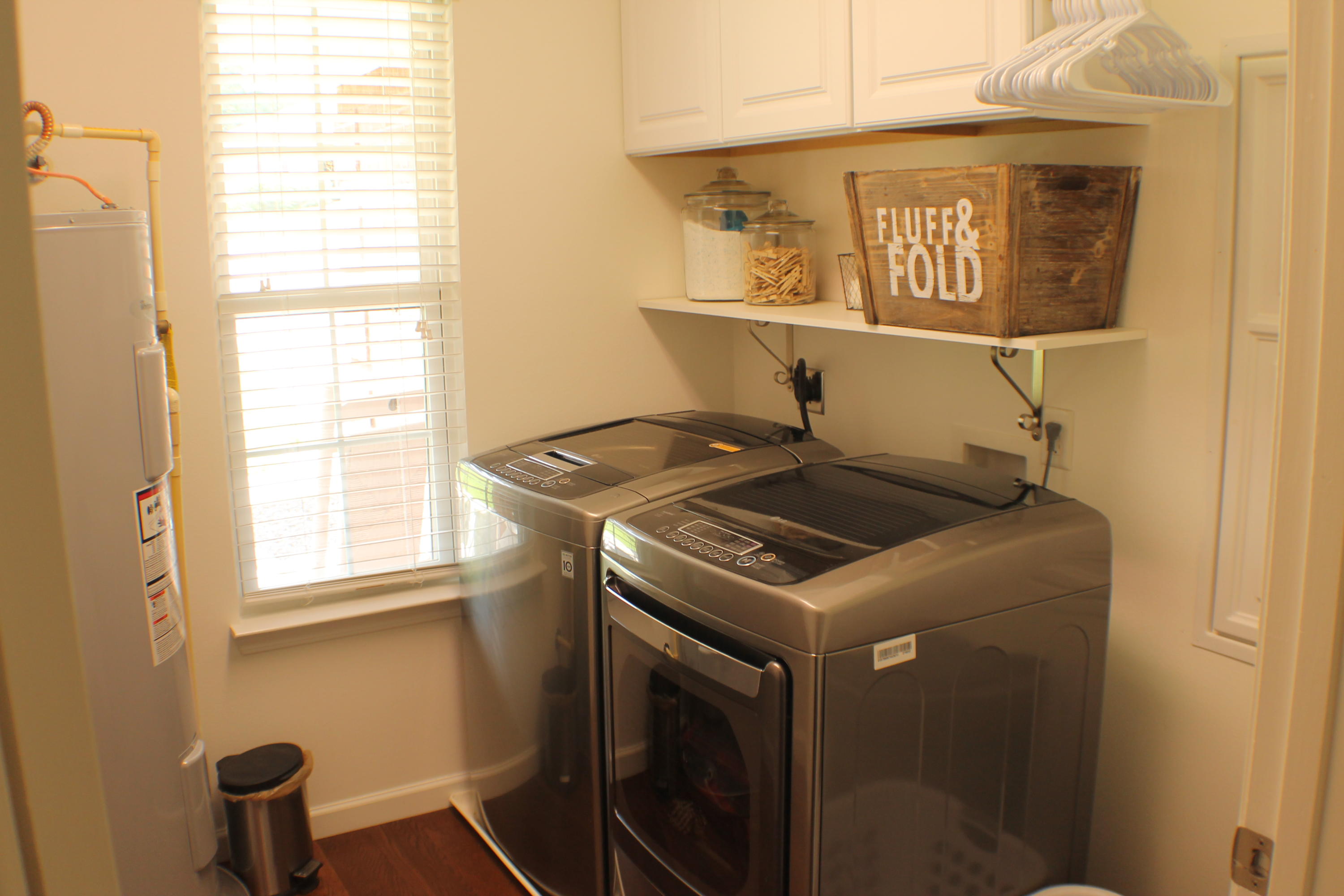 ROLLING HILLS ESTATES - Residential