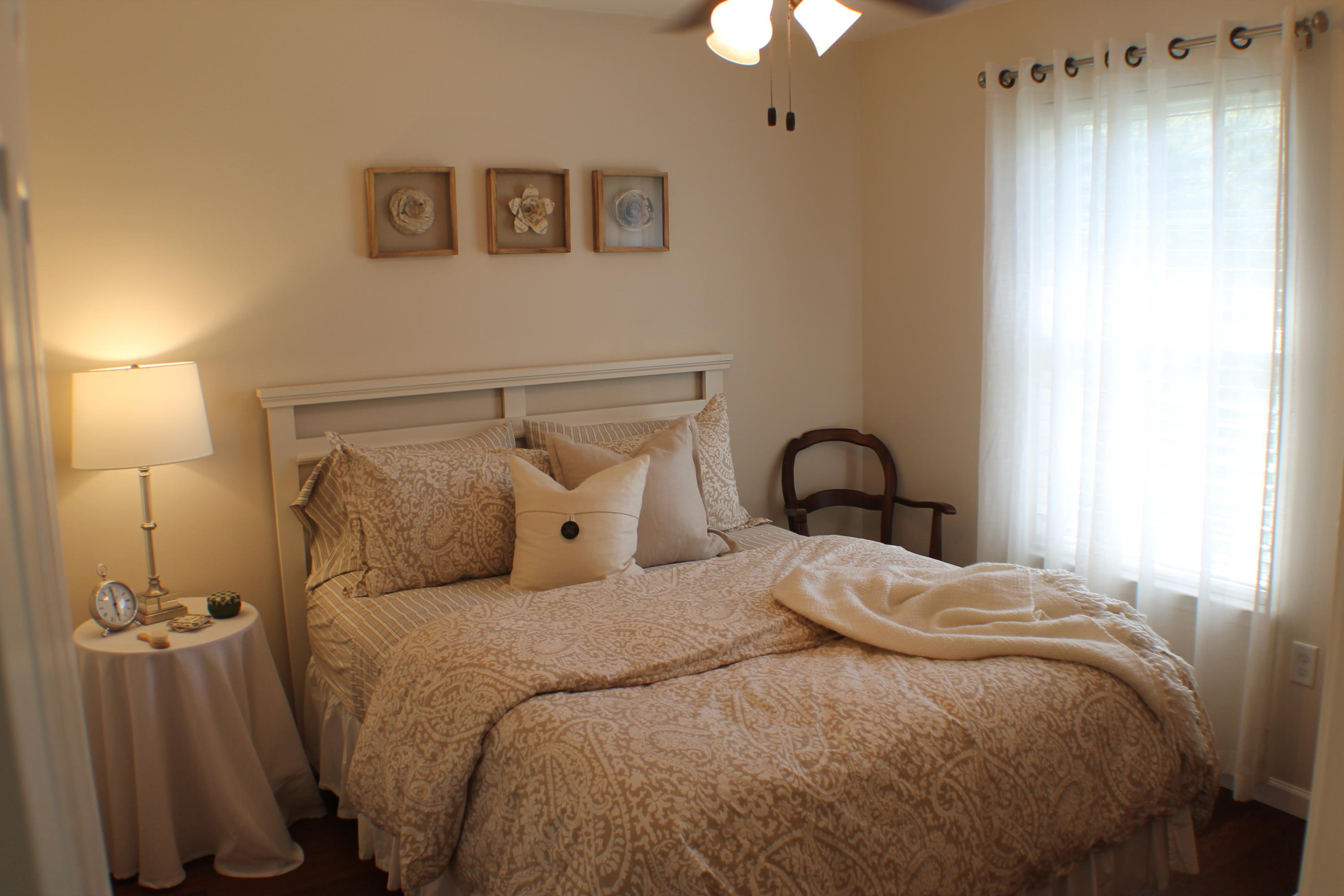 ROLLING HILLS ESTATES - Residential