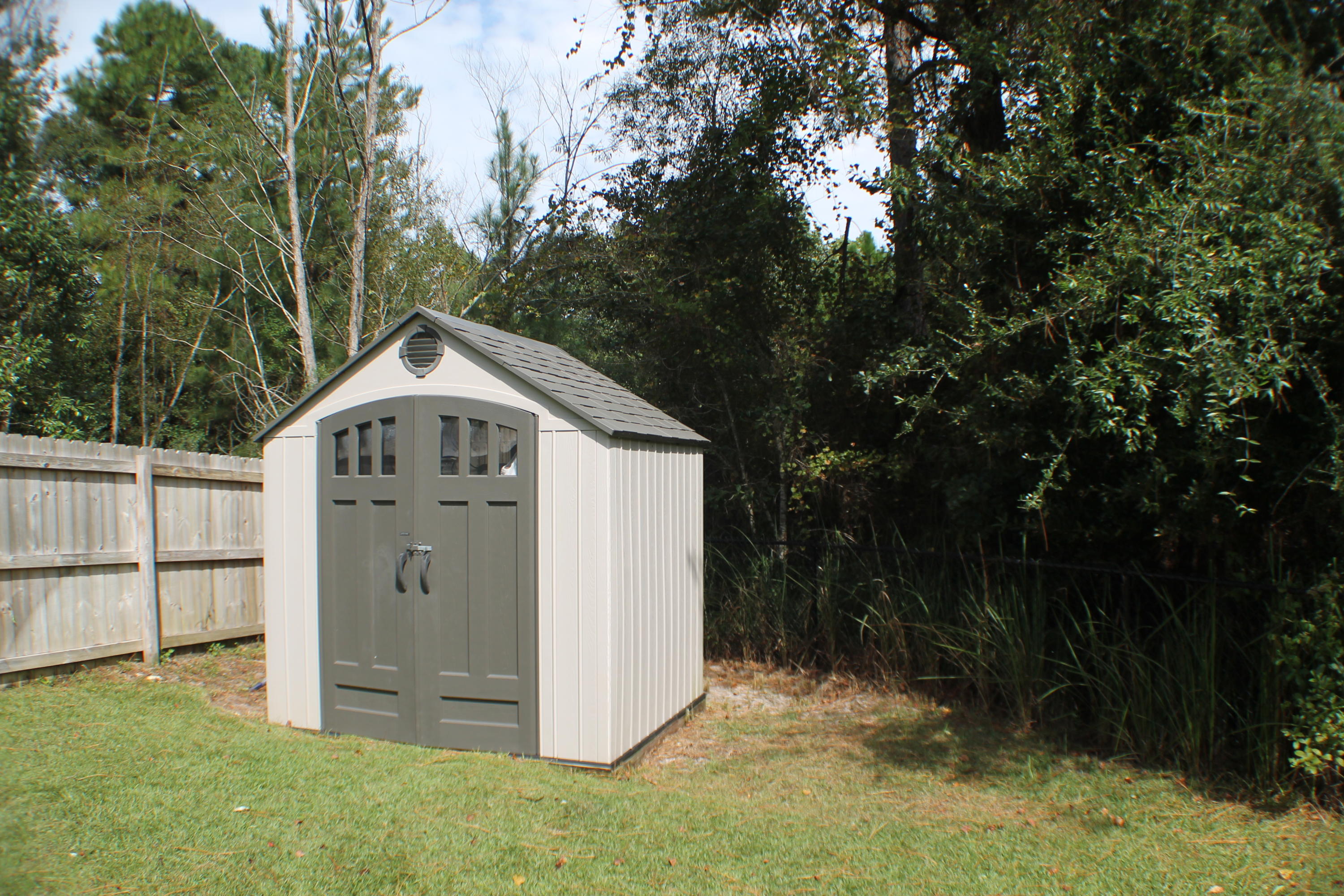 ROLLING HILLS ESTATES - Residential