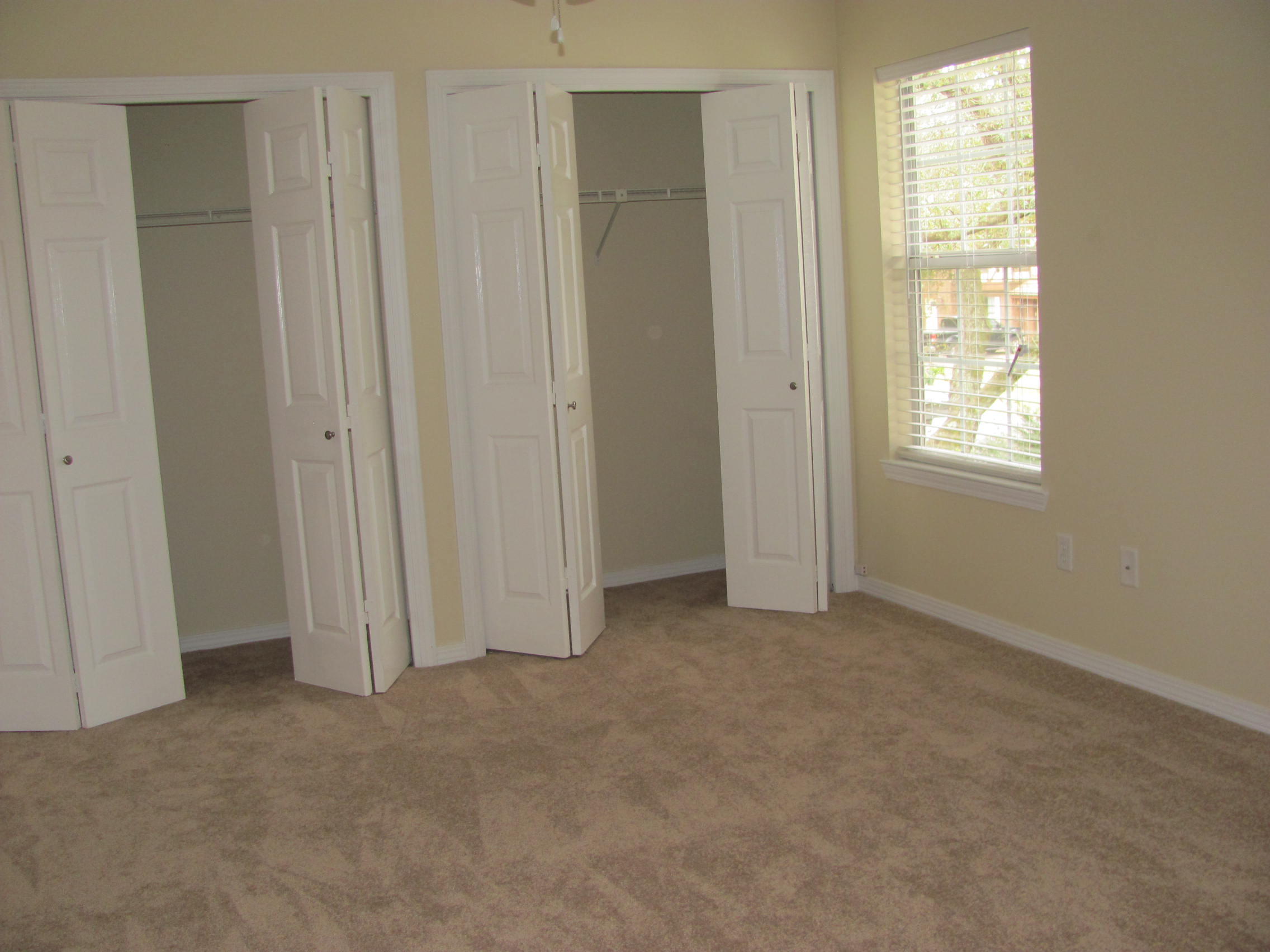 SHADY LANE - Residential