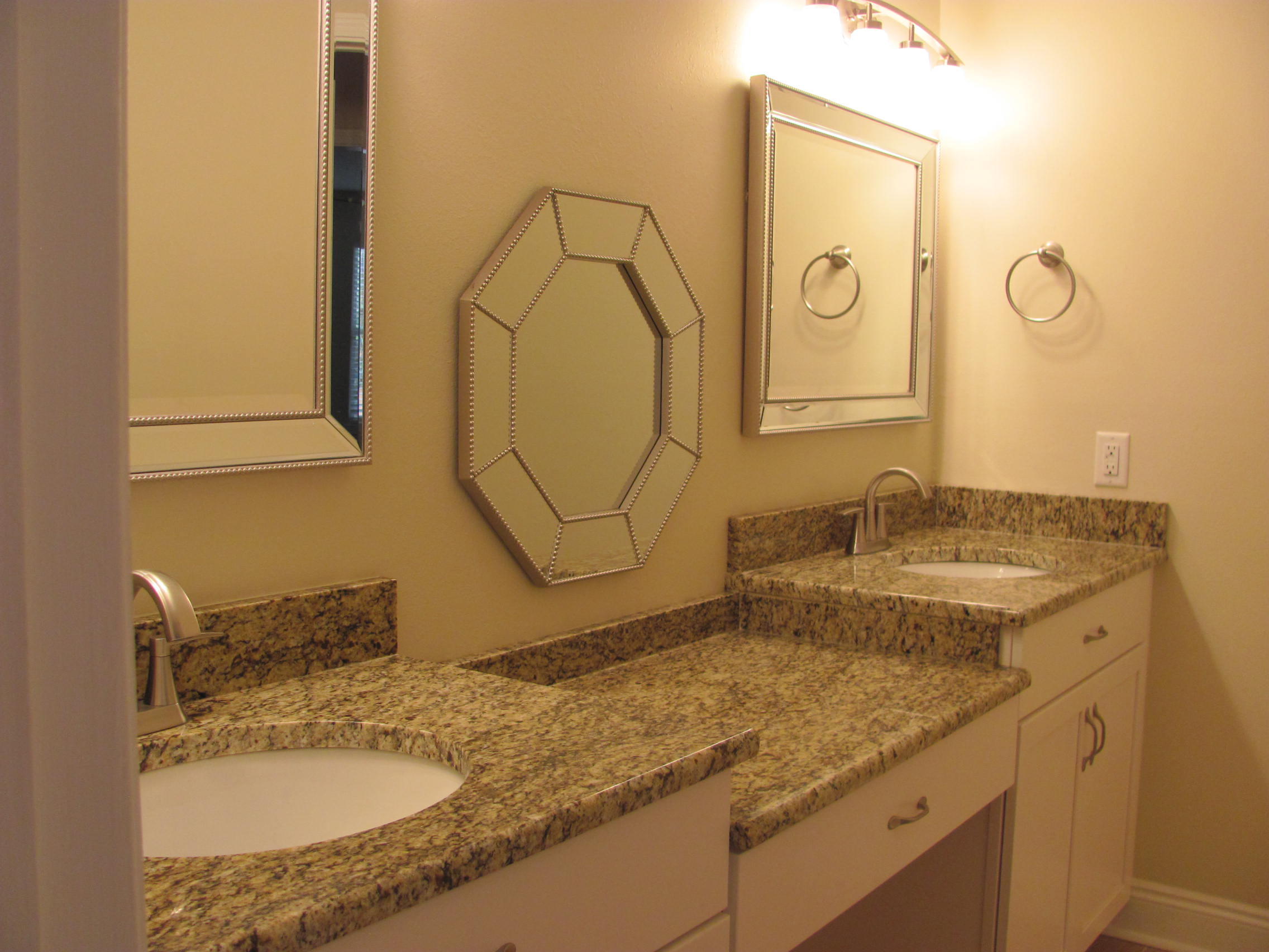 SHADY LANE - Residential