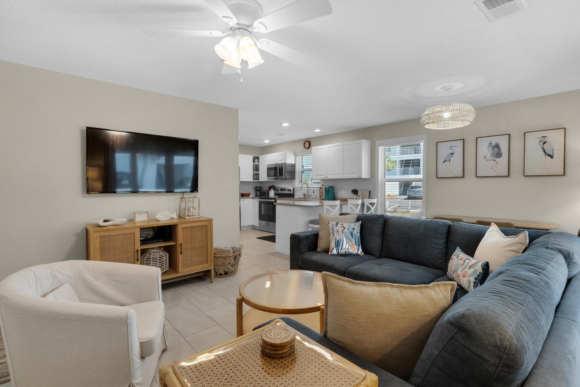 BEACHSIDE VILLAS CONDO - Residential