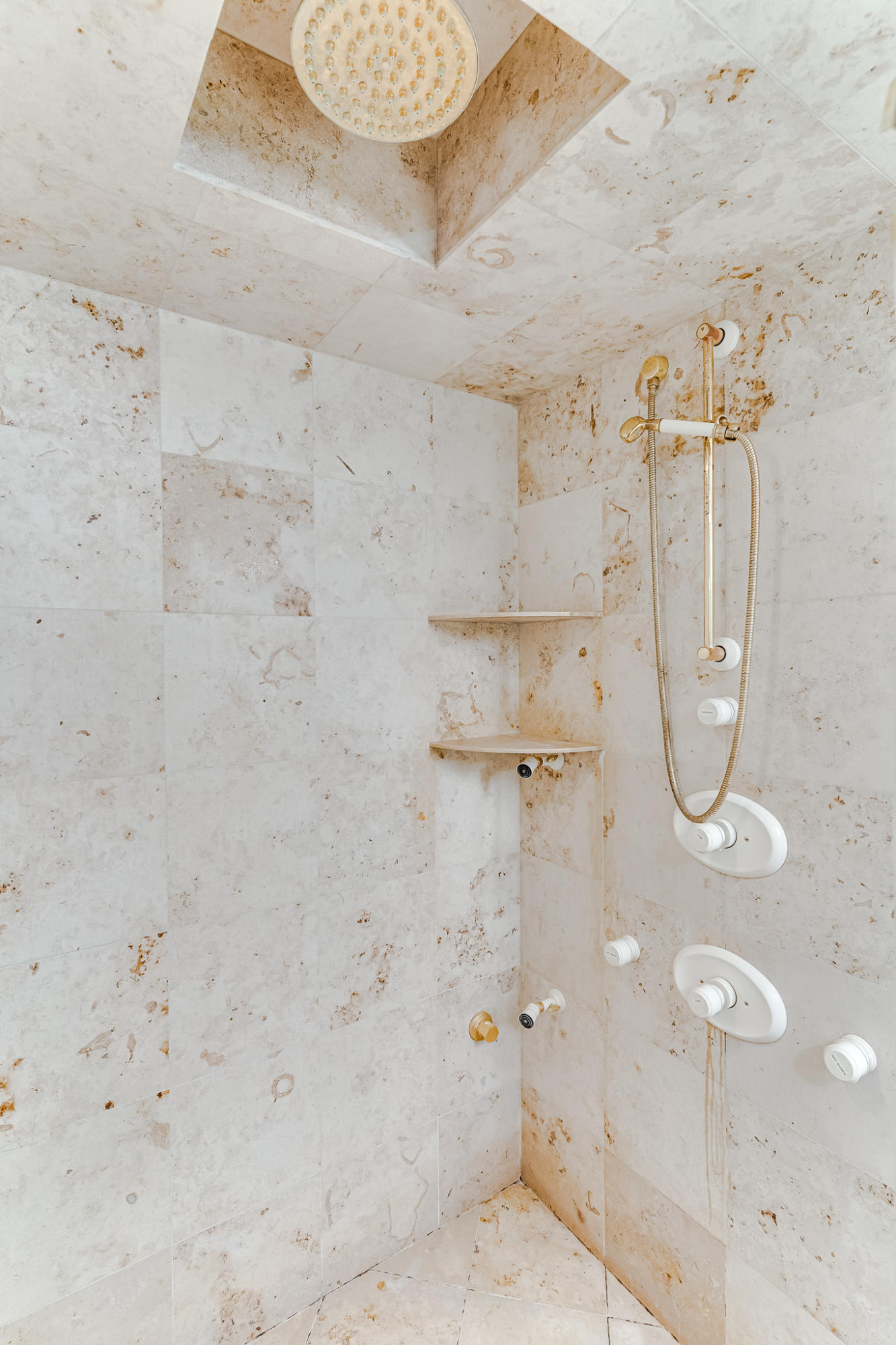 BEACHSIDE 2 CONDO - Residential