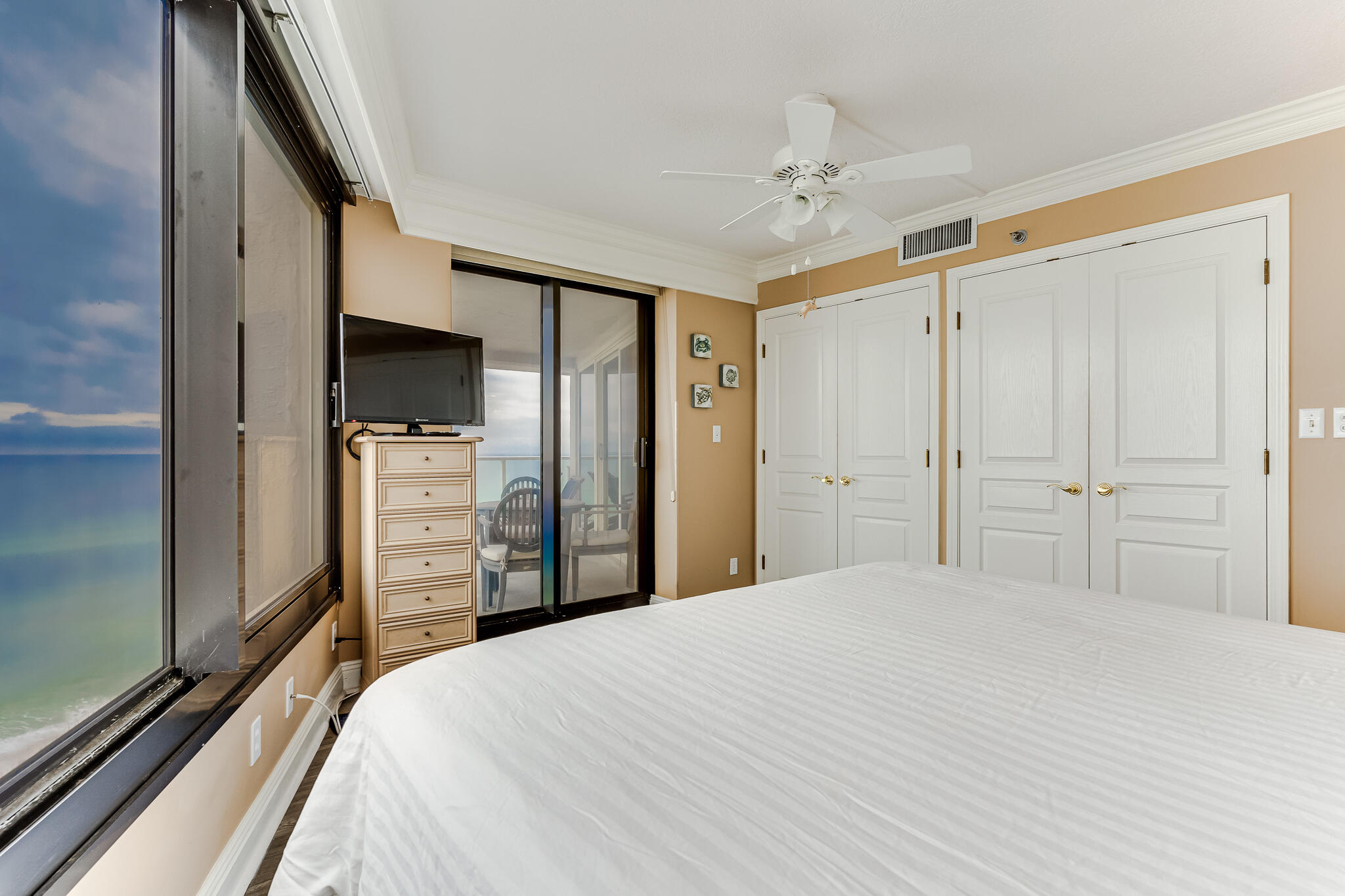 BEACHSIDE 2 CONDO - Residential