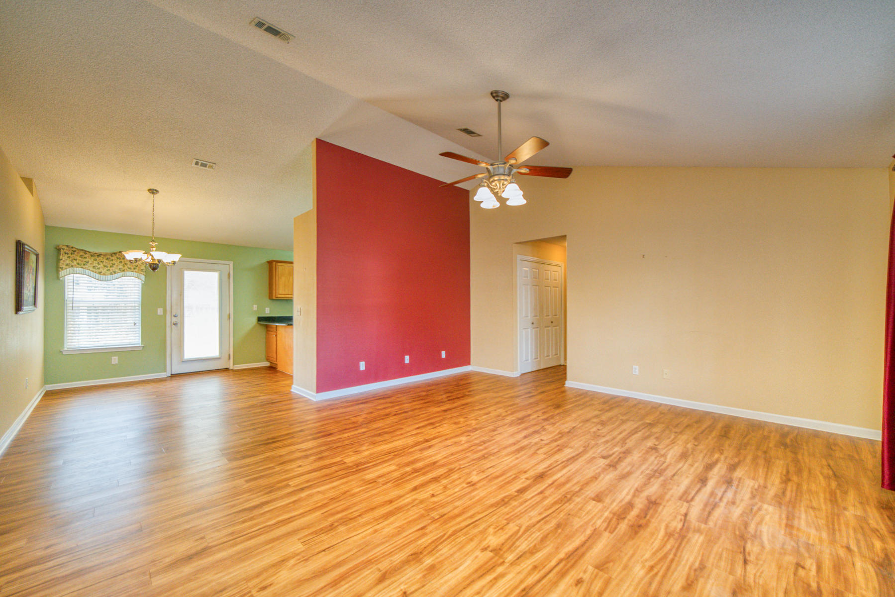 Tiffany Place - Residential