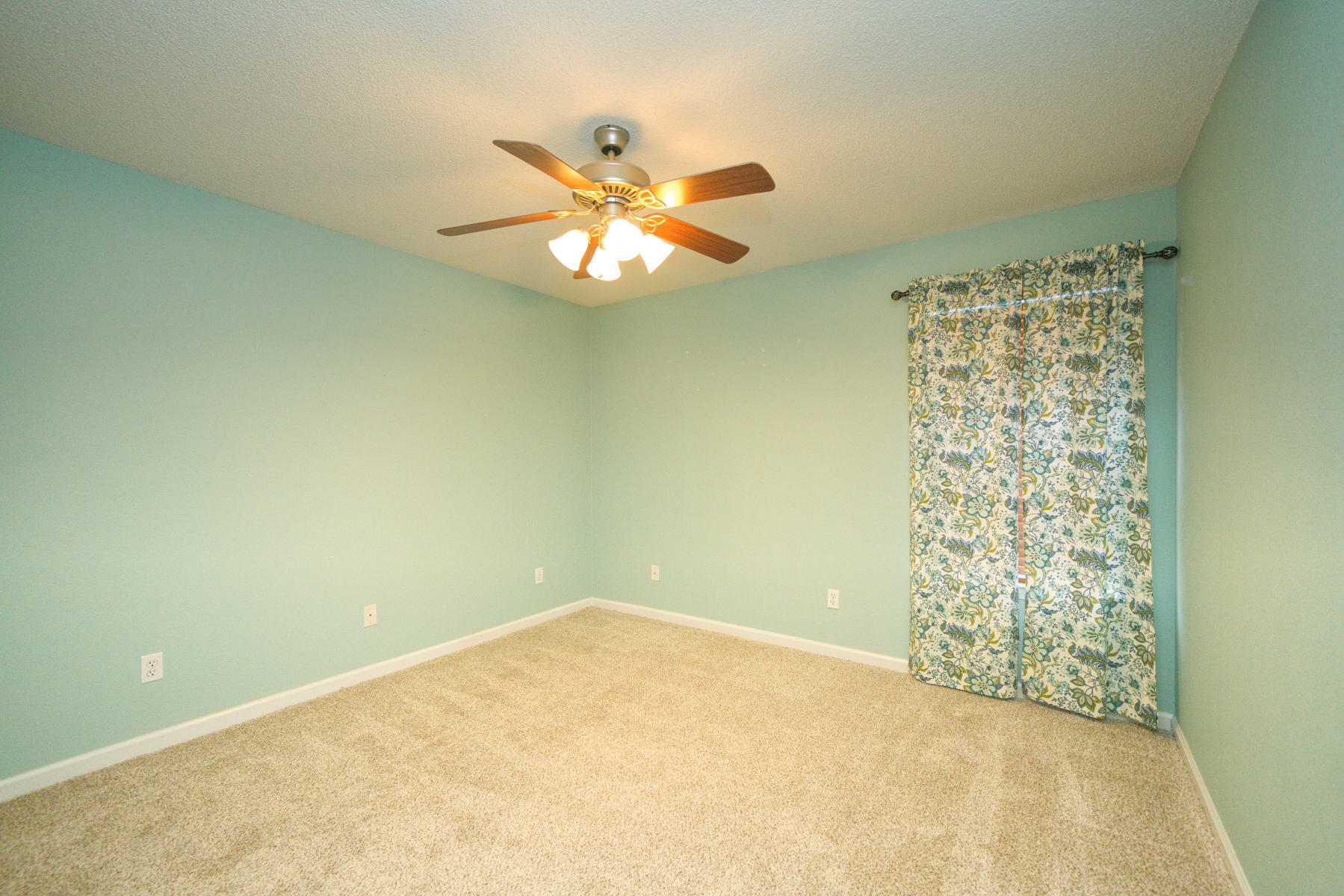 Tiffany Place - Residential