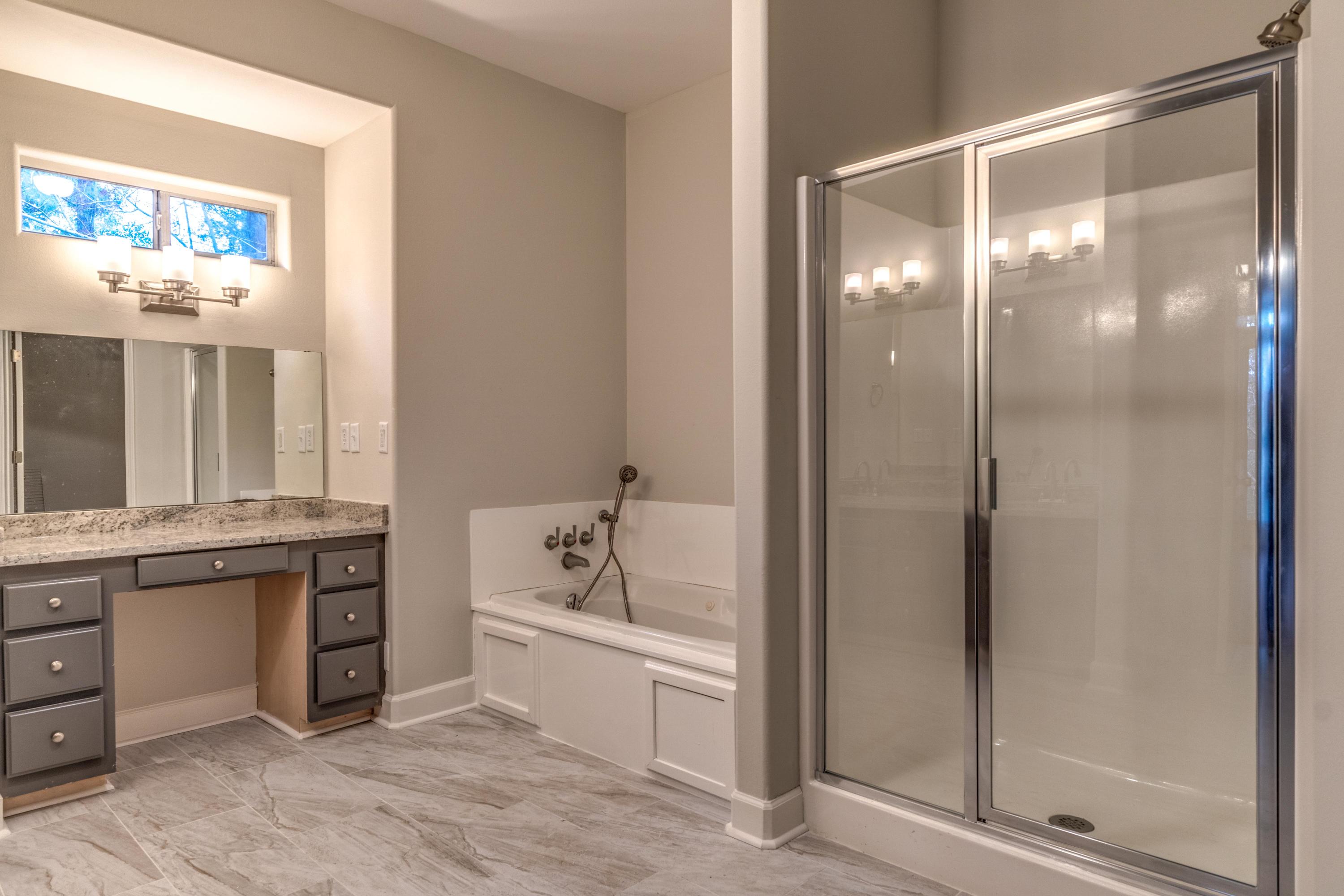 SHALLOWS S/D THE - Residential