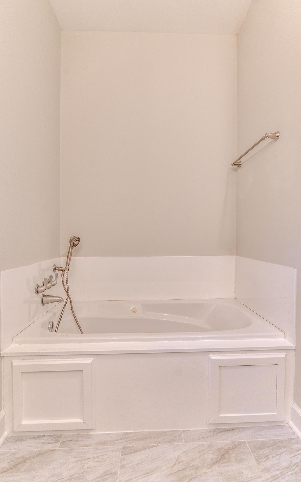 SHALLOWS S/D THE - Residential