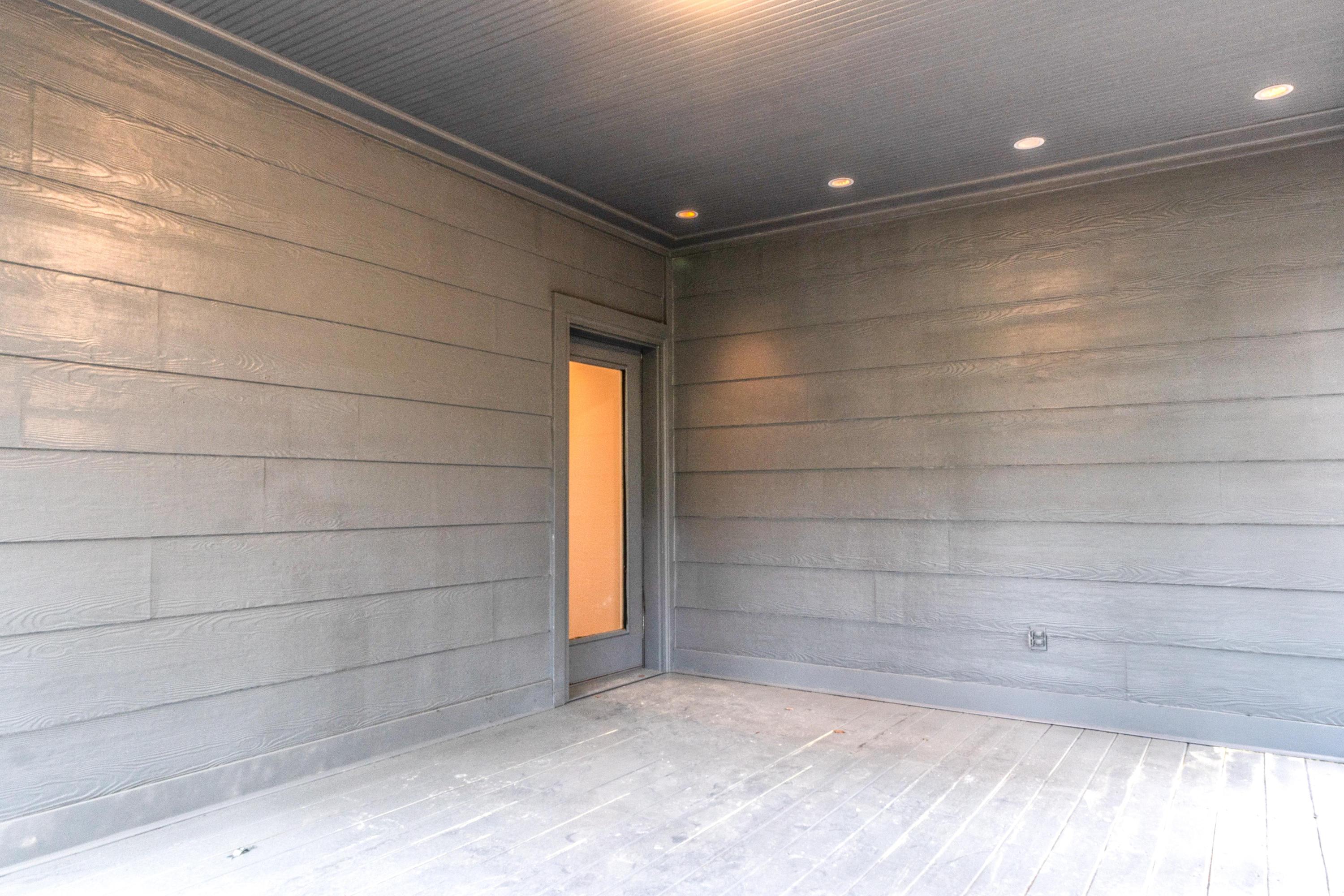 SHALLOWS S/D THE - Residential