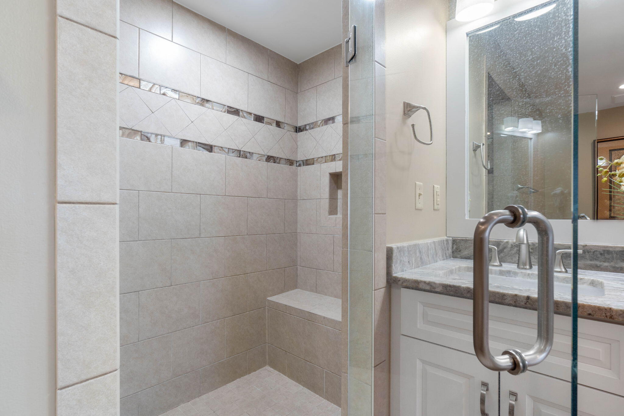TIDES AT TOPS'L - Residential