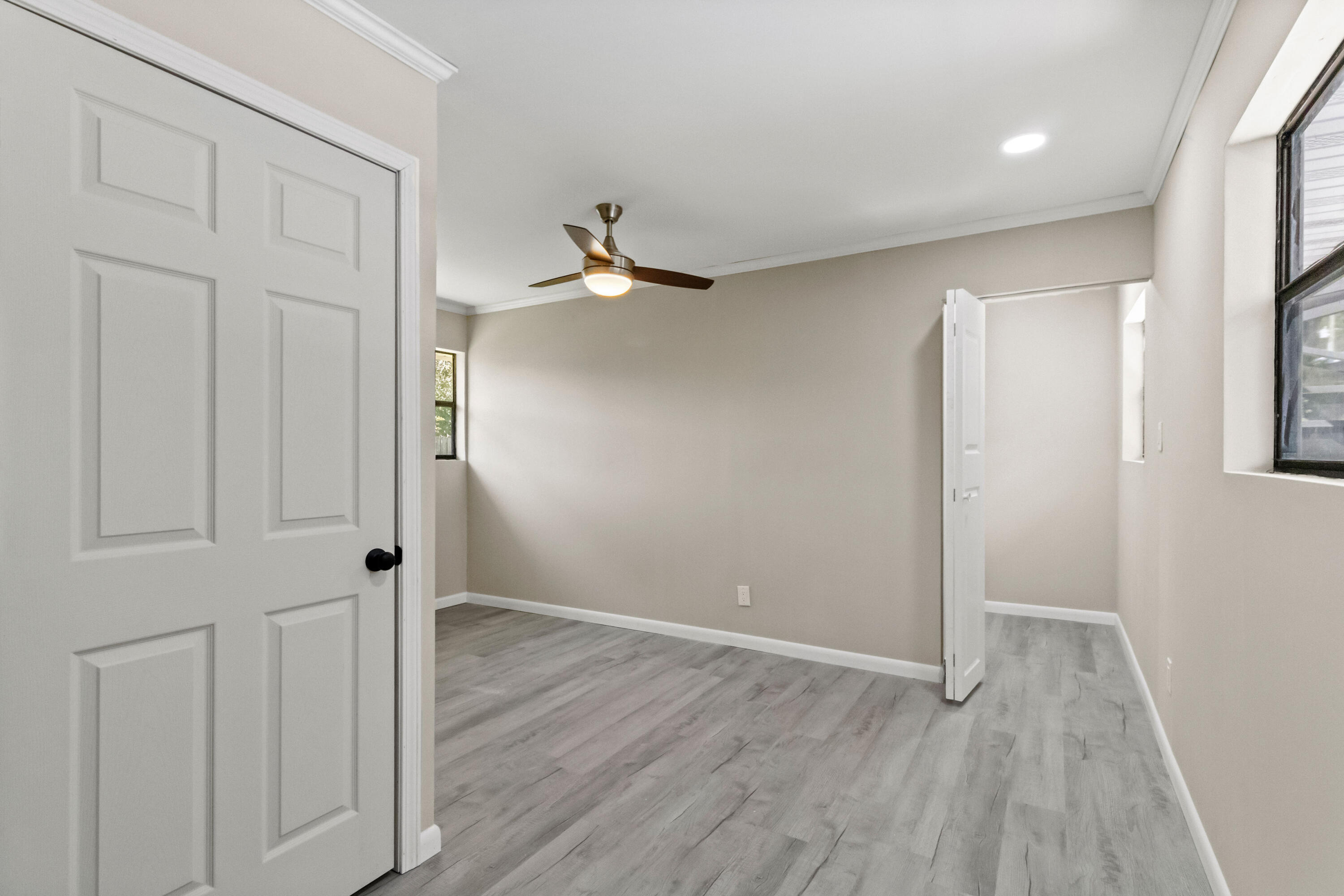 EDGEWATER VILLAGE - Residential