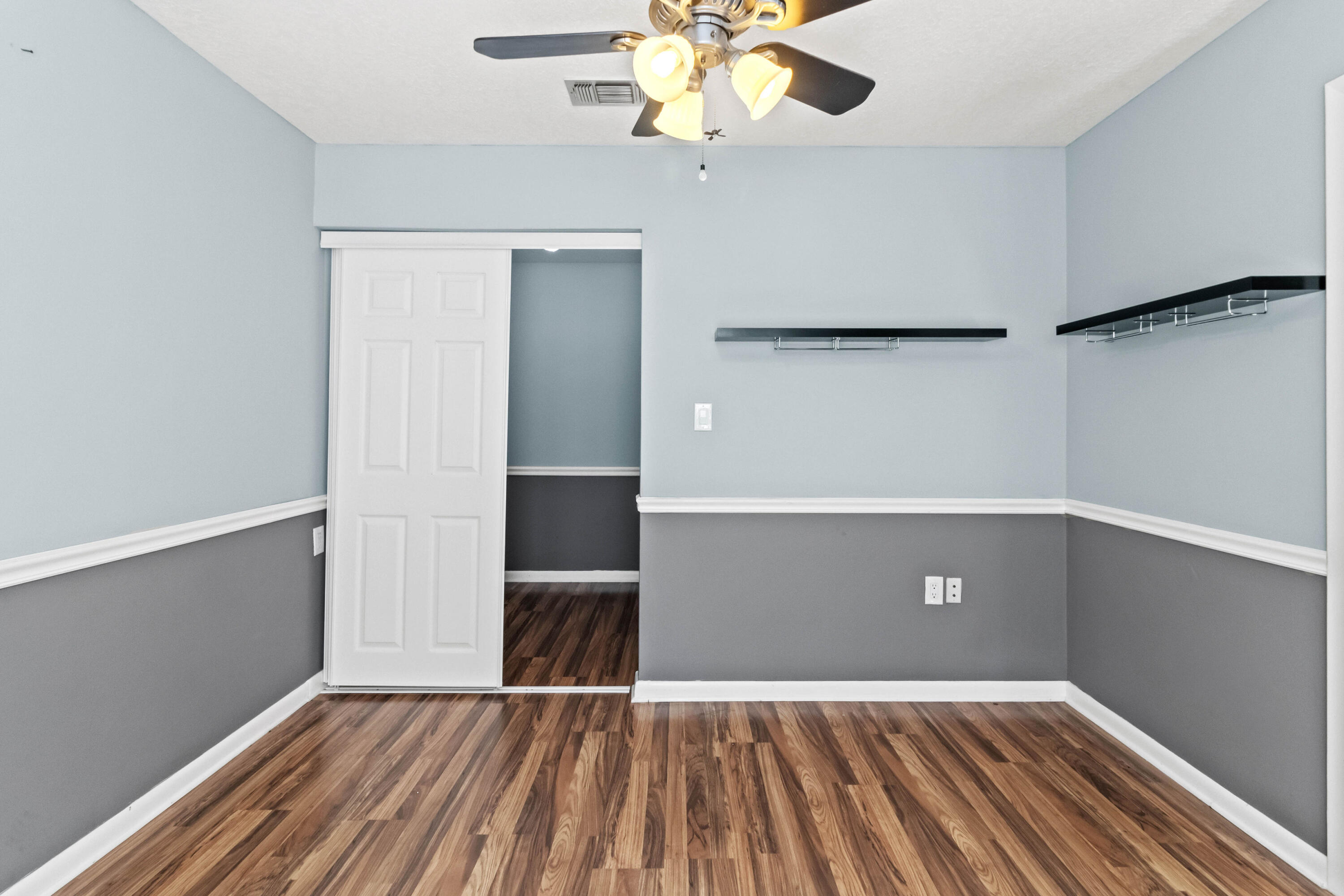 EDGEWATER VILLAGE - Residential