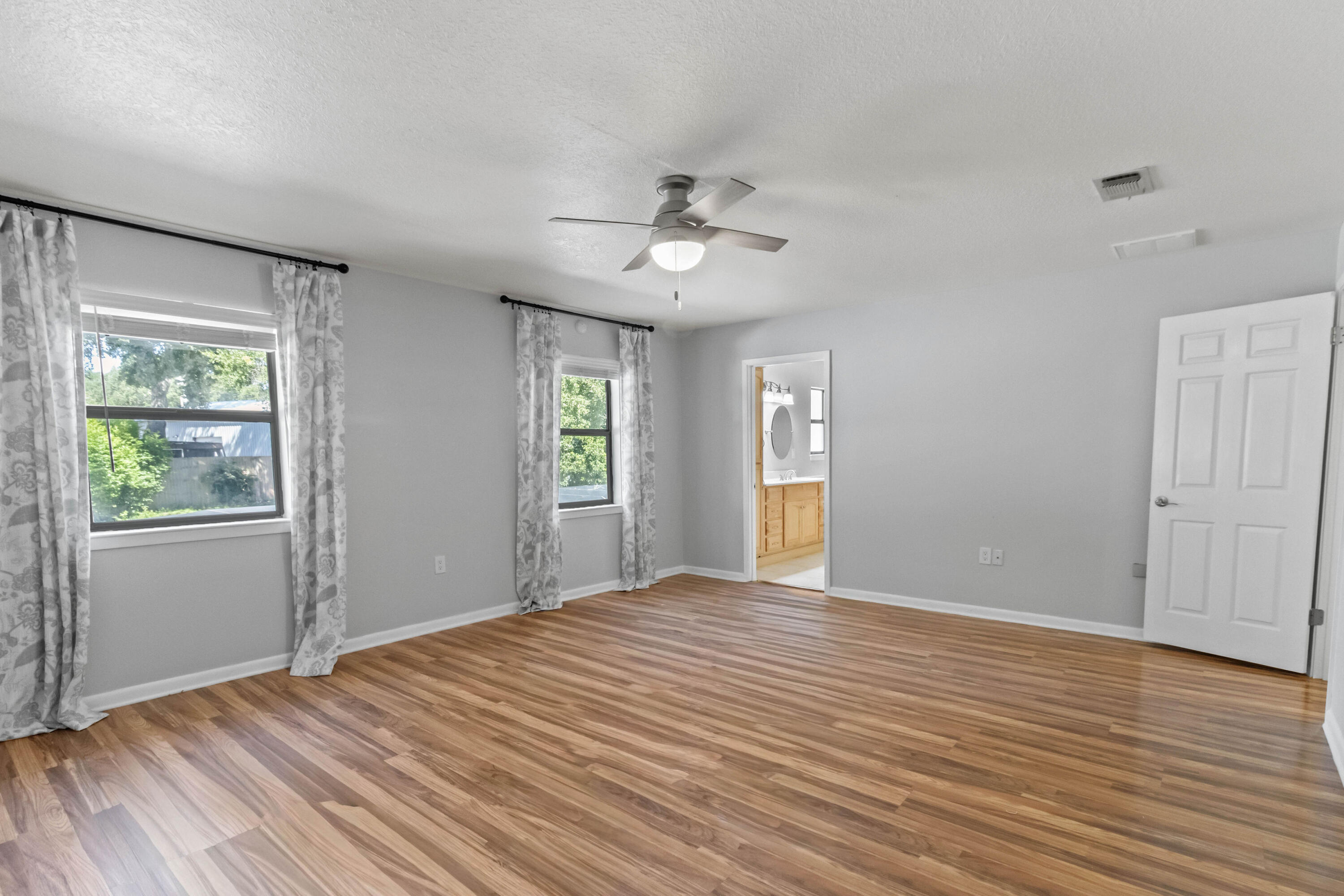 EDGEWATER VILLAGE - Residential