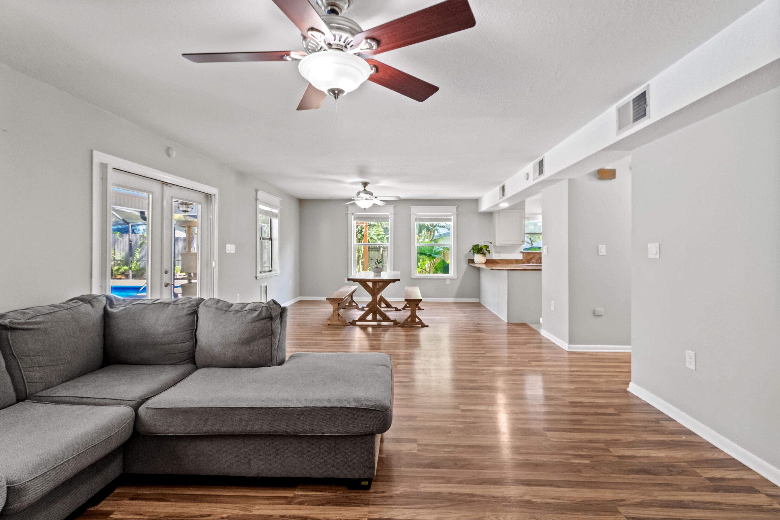 EDGEWATER VILLAGE - Residential