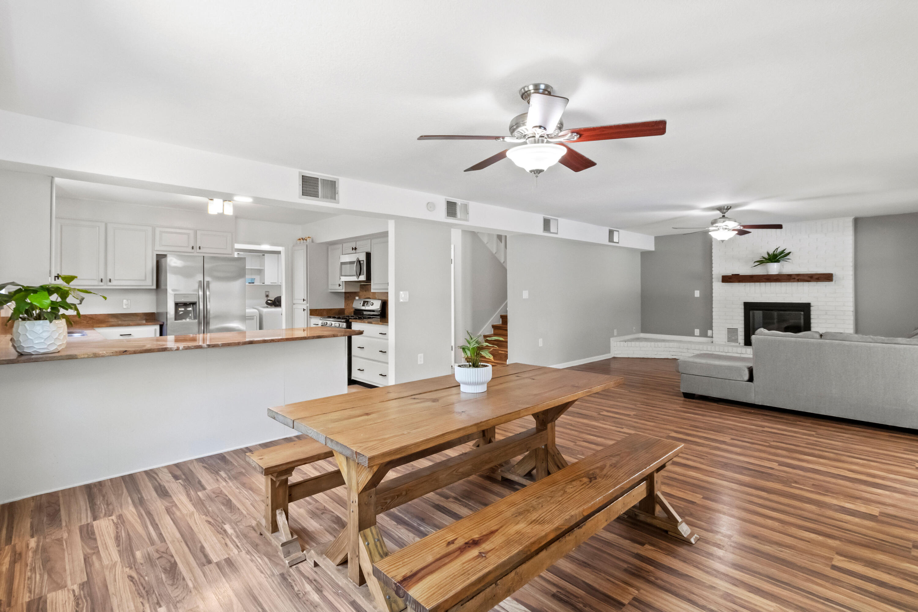 EDGEWATER VILLAGE - Residential