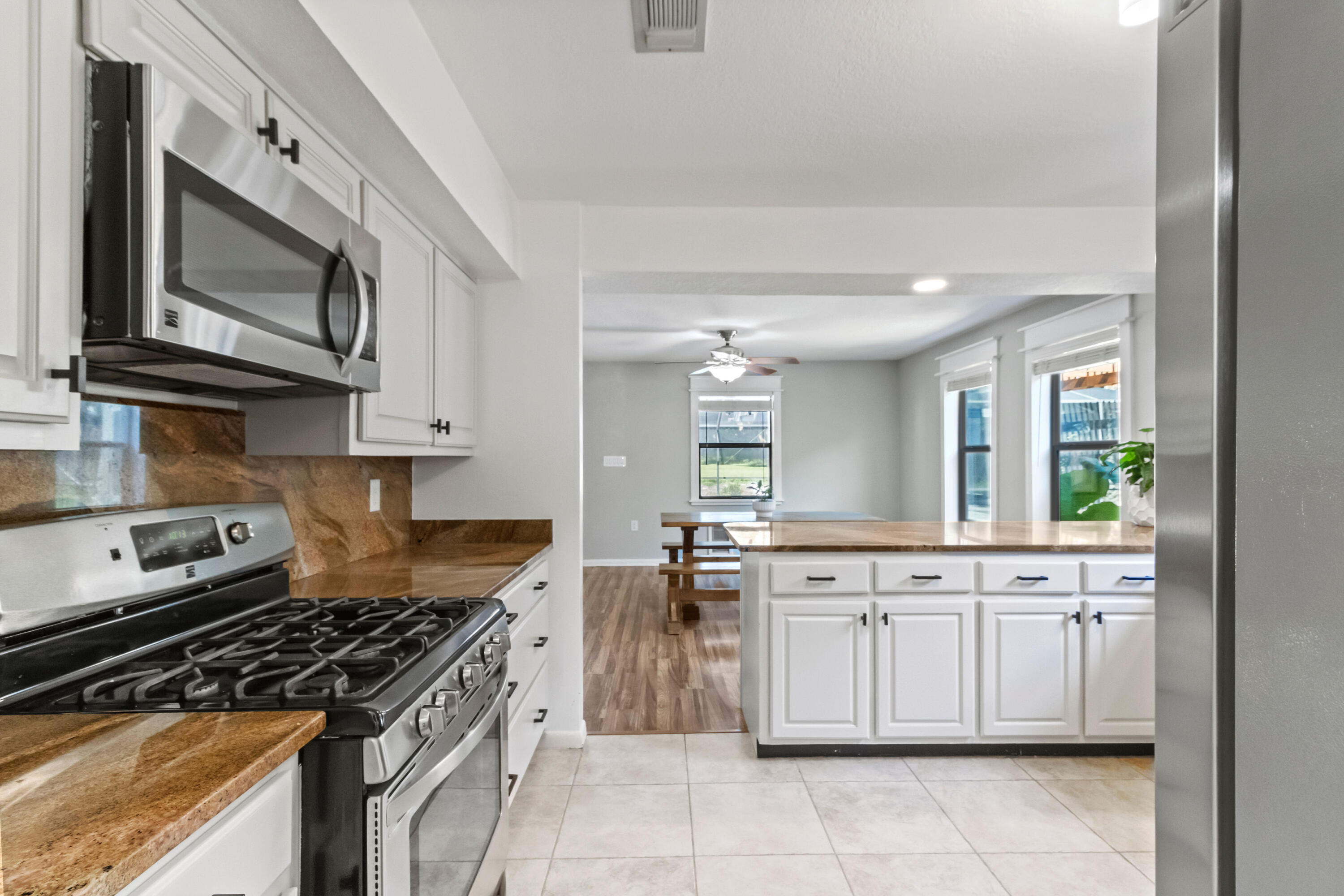 EDGEWATER VILLAGE - Residential