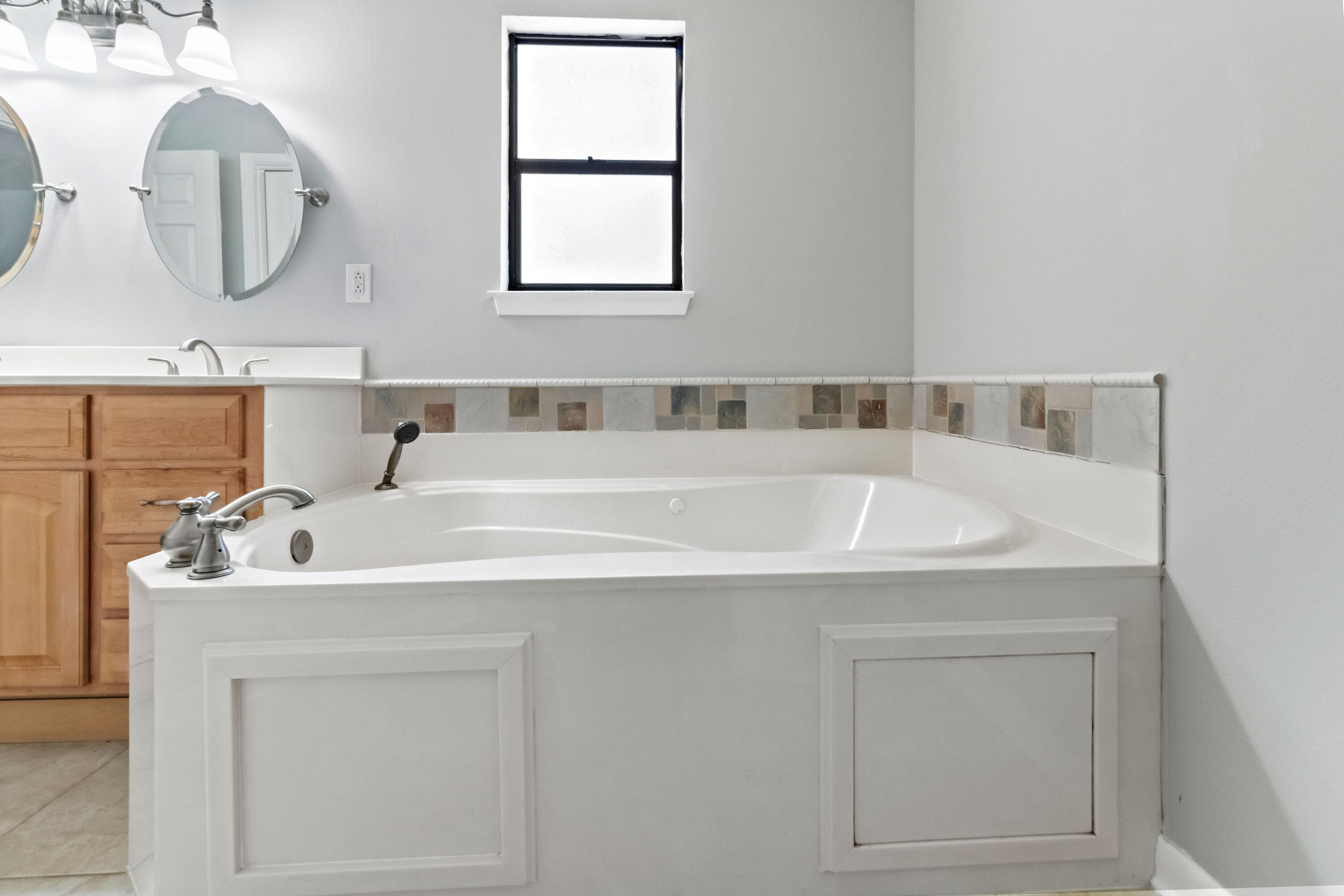 EDGEWATER VILLAGE - Residential