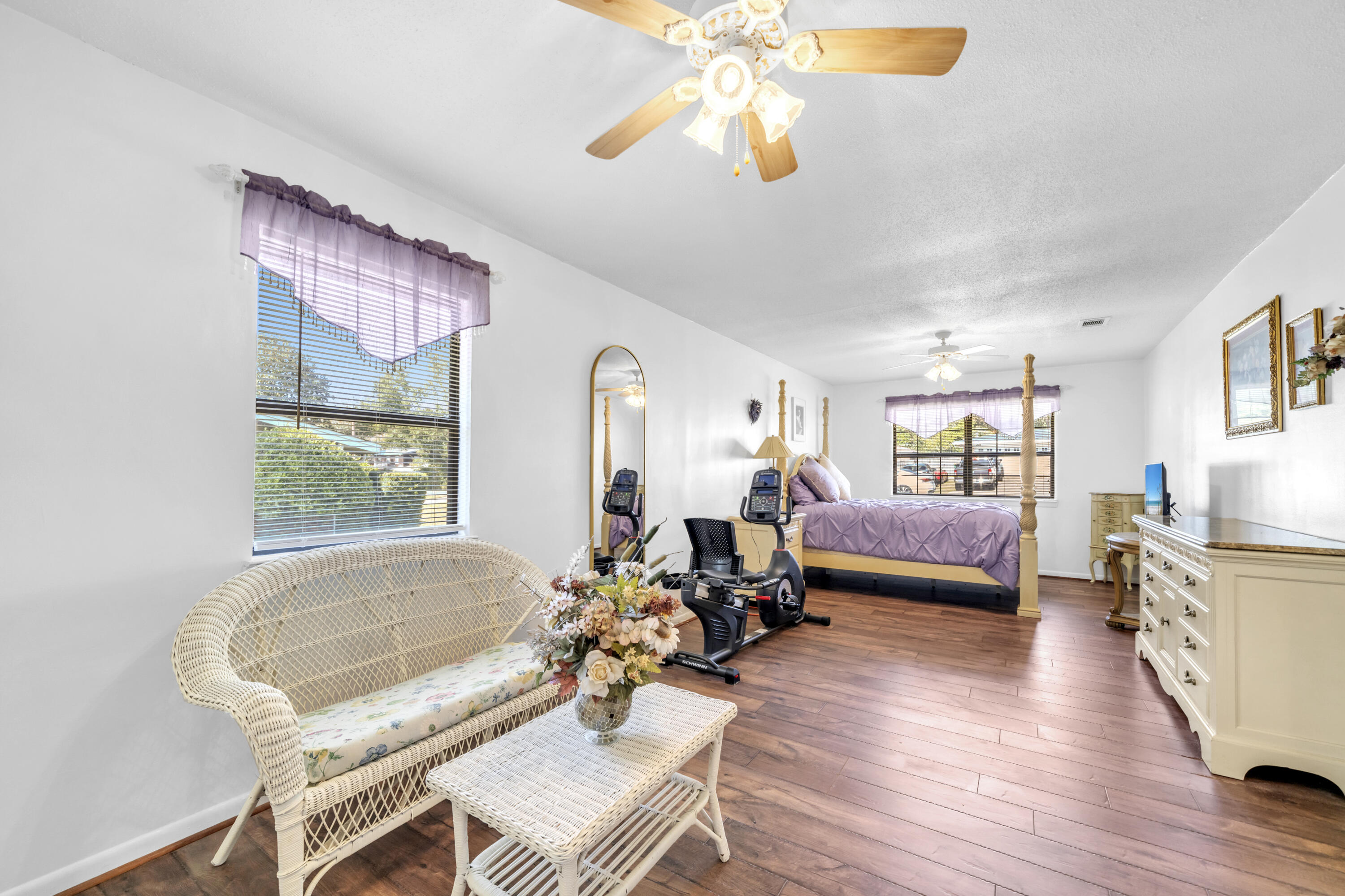 BAYOU POQUITO - Residential