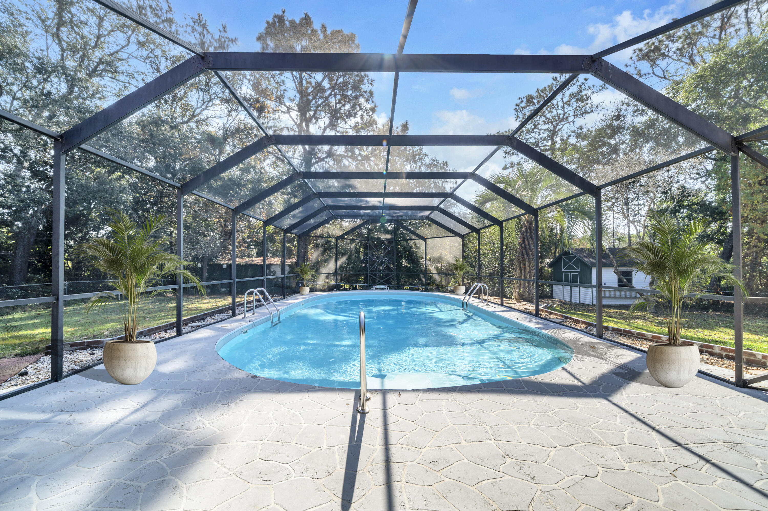 BAYOU POQUITO - Residential