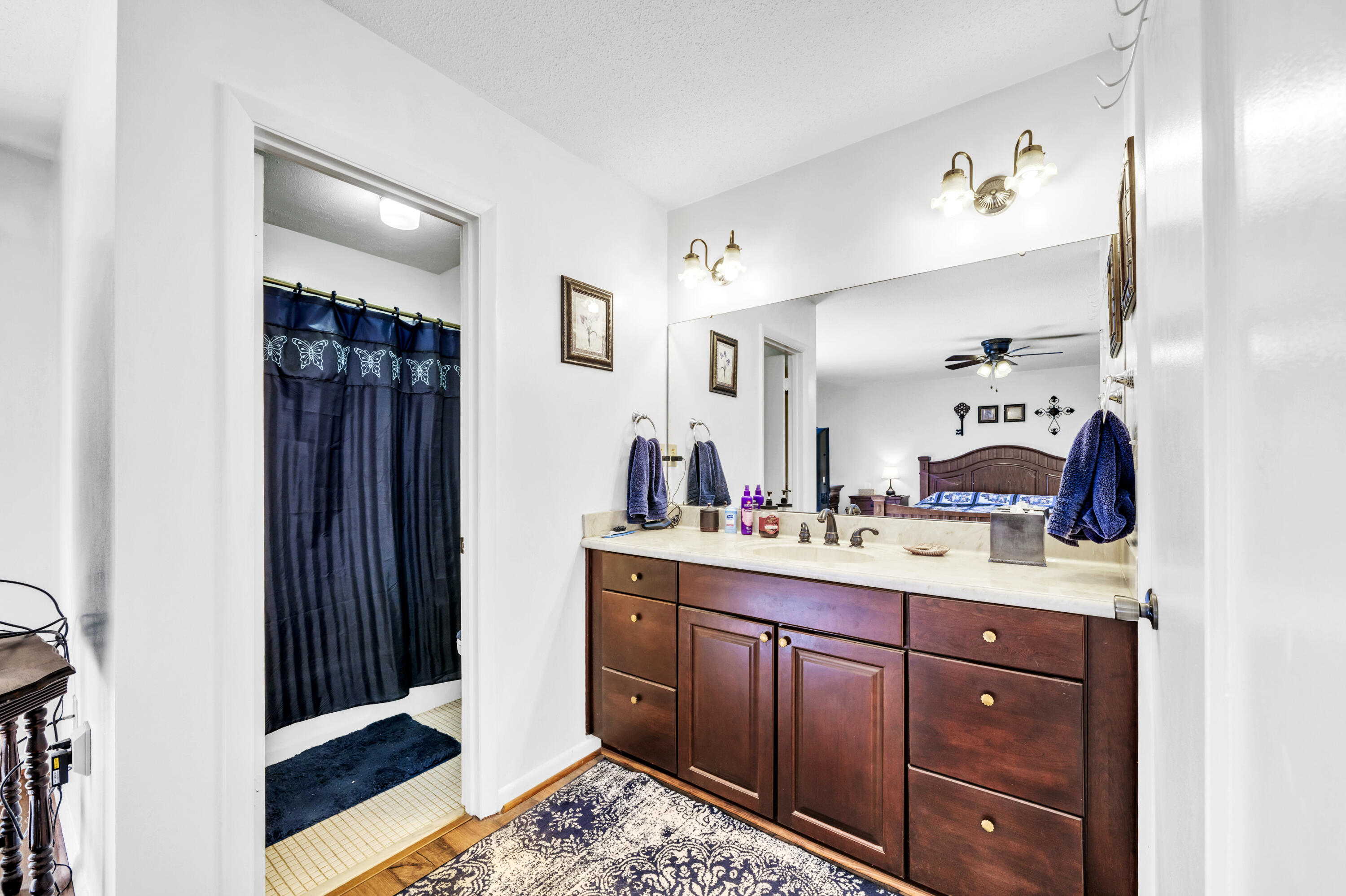 BAYOU POQUITO - Residential